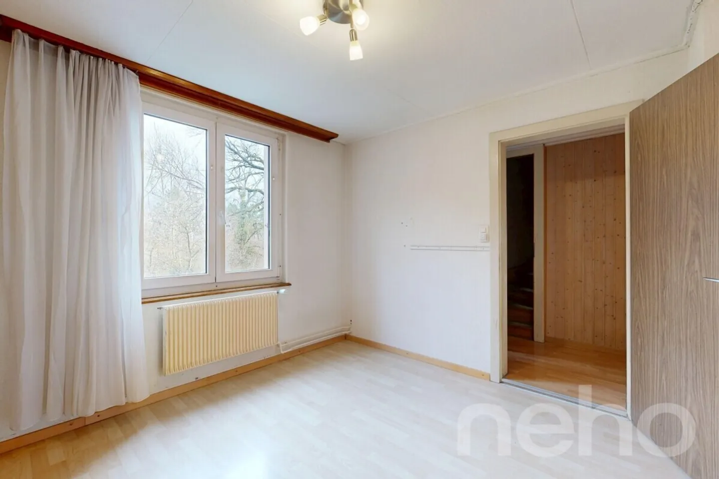 Your Quiet Home for the Whole Family - Photo 4 of 12