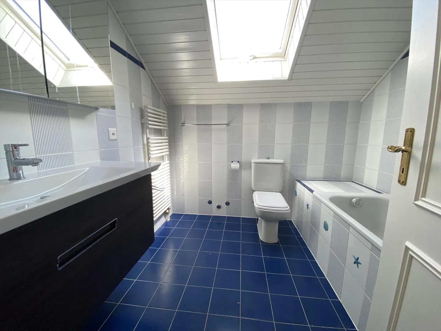 Superb House with Swimming Pool and Separate Studio in Genthod - Photo 13 of 13