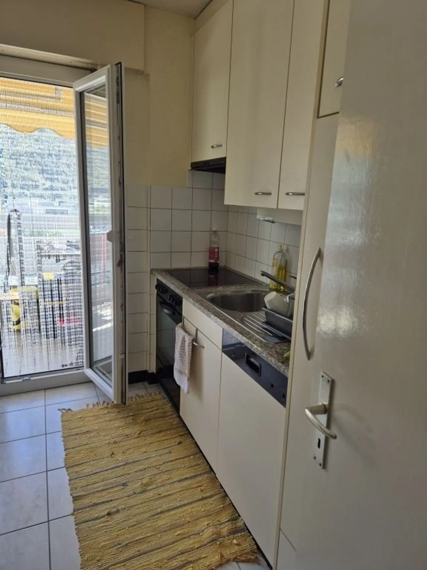 Charmante Unterkunft in einem Wohngebiet von Sion! - Foto 3 von 4