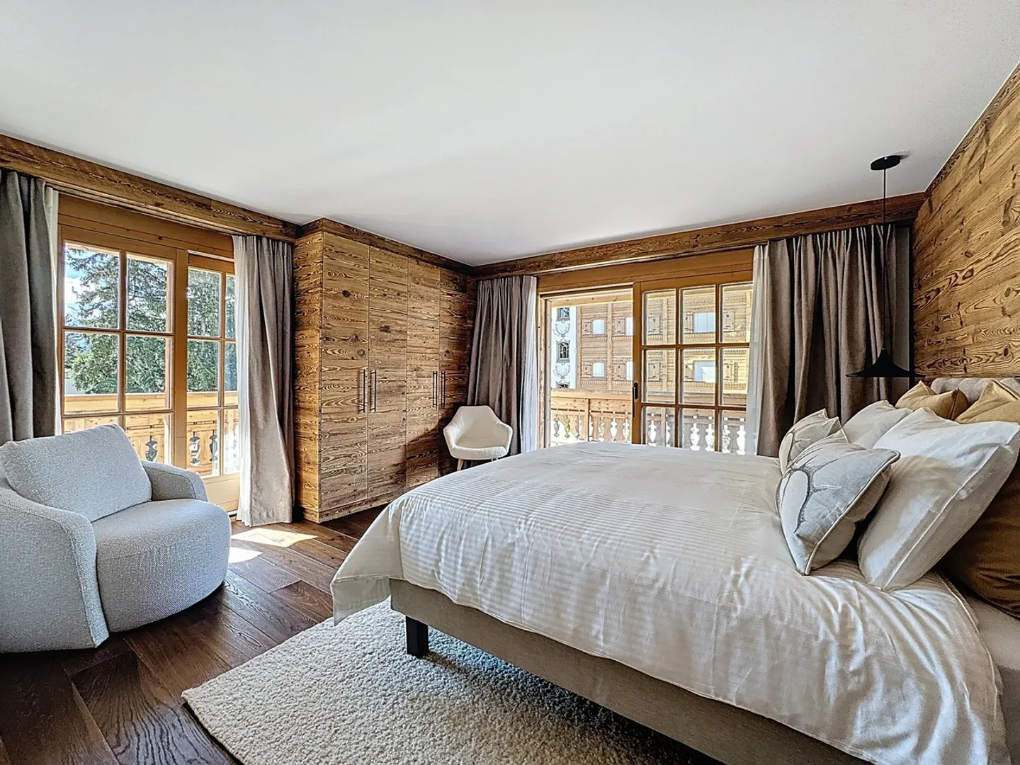 Wunderschöne 5,5-Zimmer-Luxuswohnung im Herzen des Golfplatzes - Foto 4 von 21