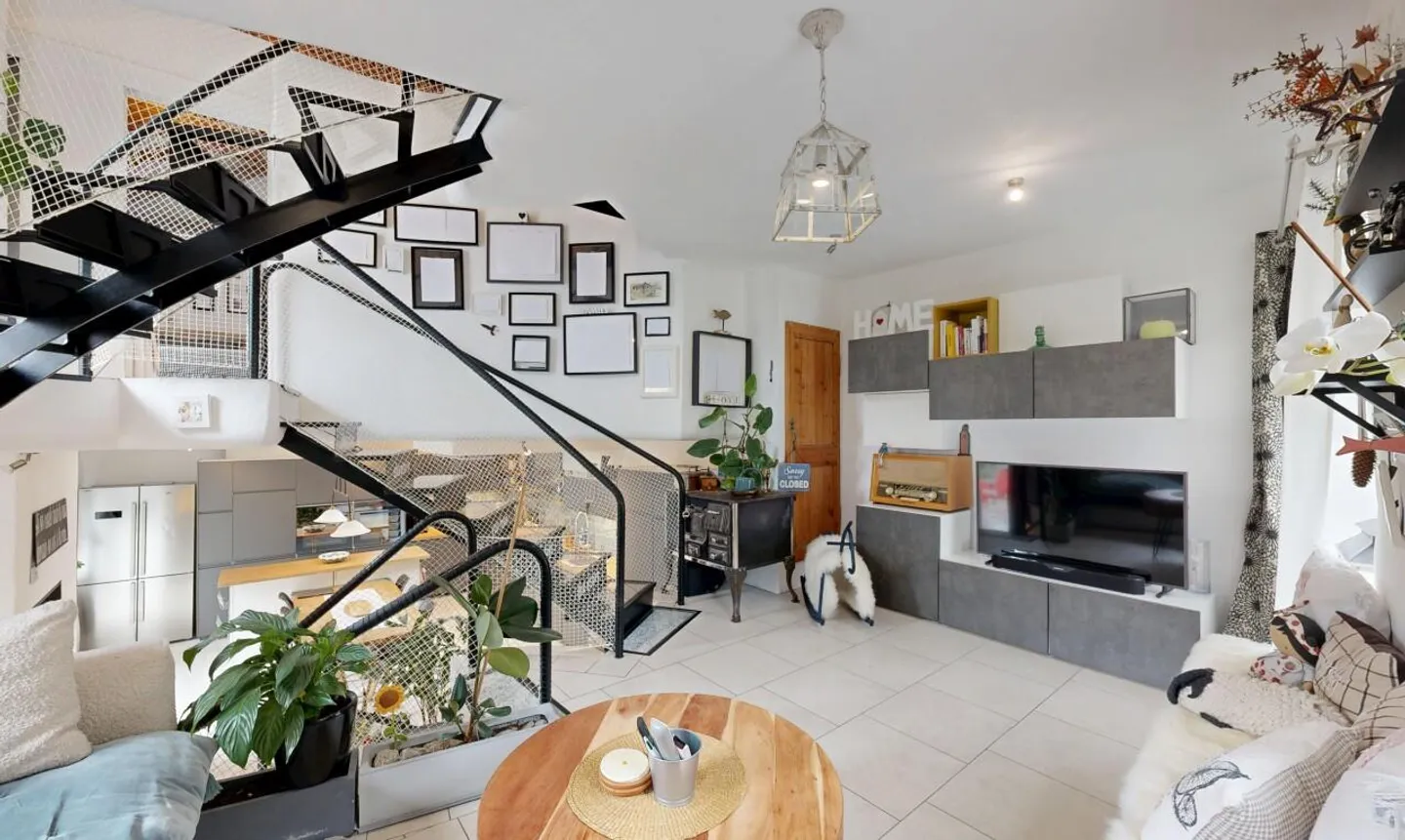 Maison individuelle de 4 pièces et grands espaces extérieurs - Boverni - Photo 8 sur 11