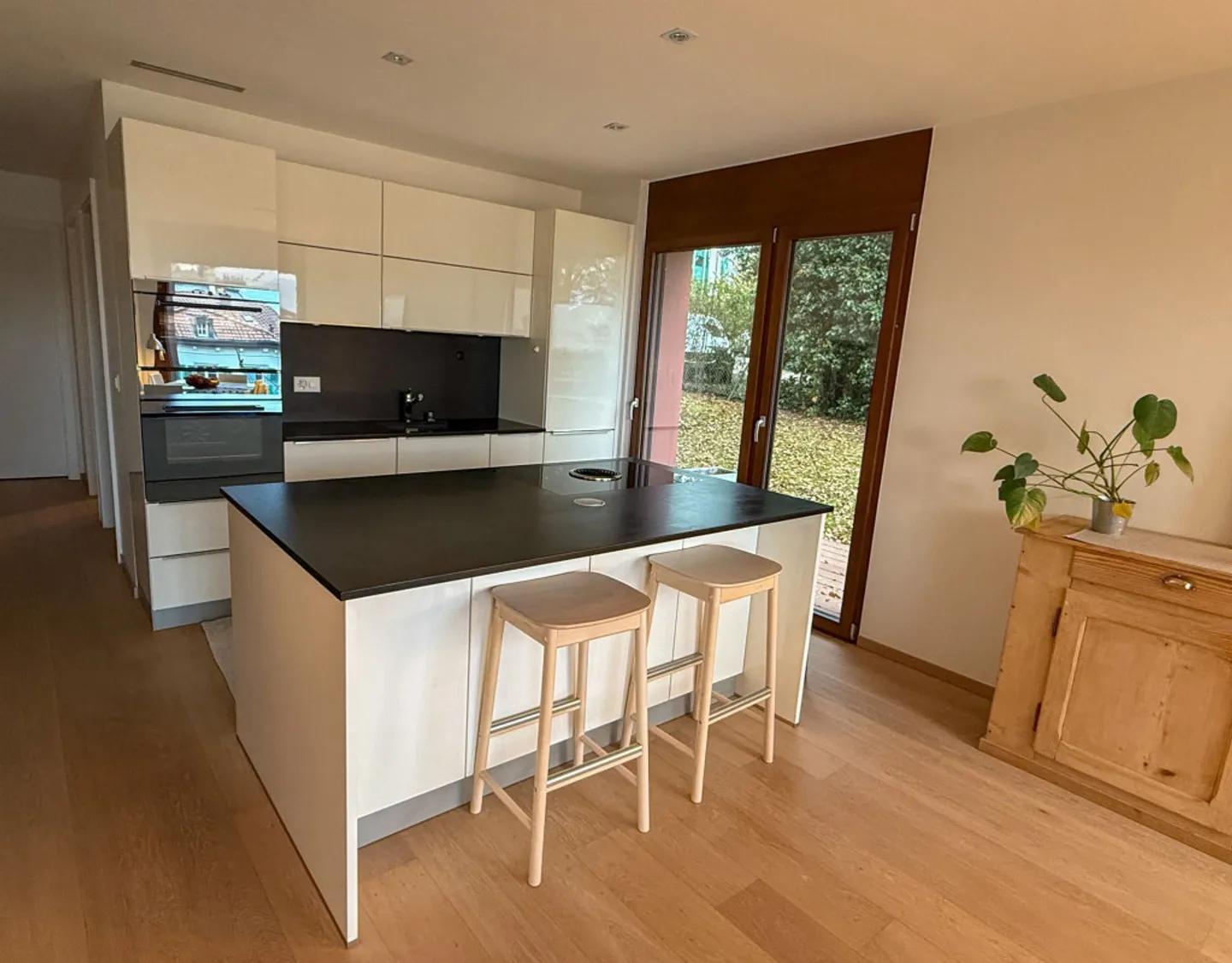 3.5 Room Apartment - Photo 7 of 9