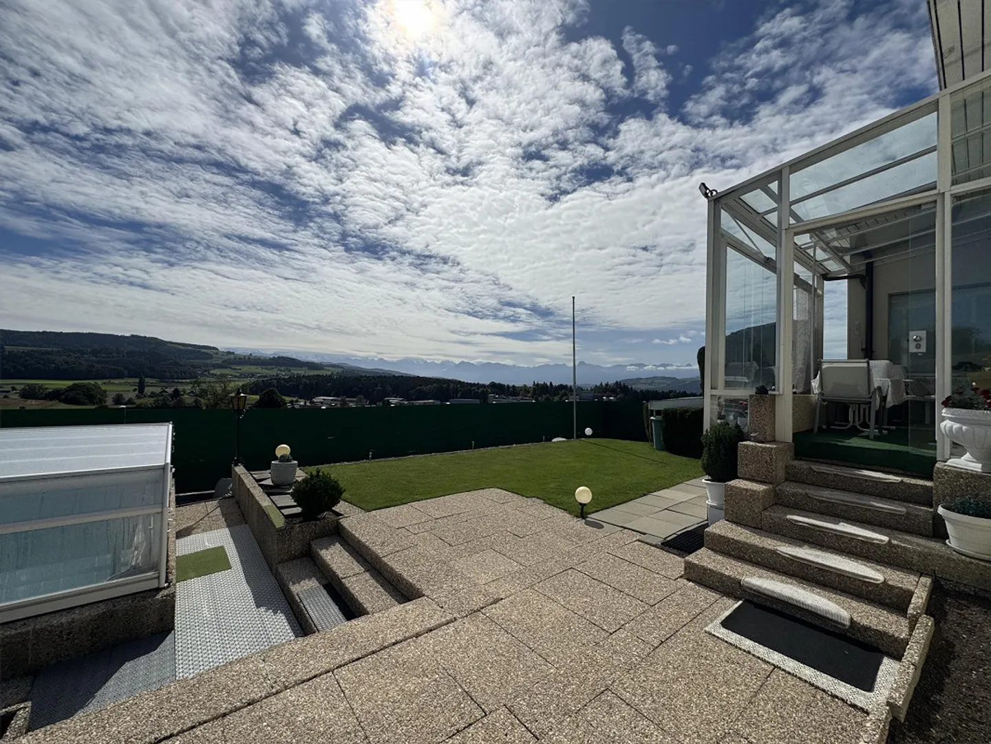 Your home with an open horizon - Photo 6 of 10