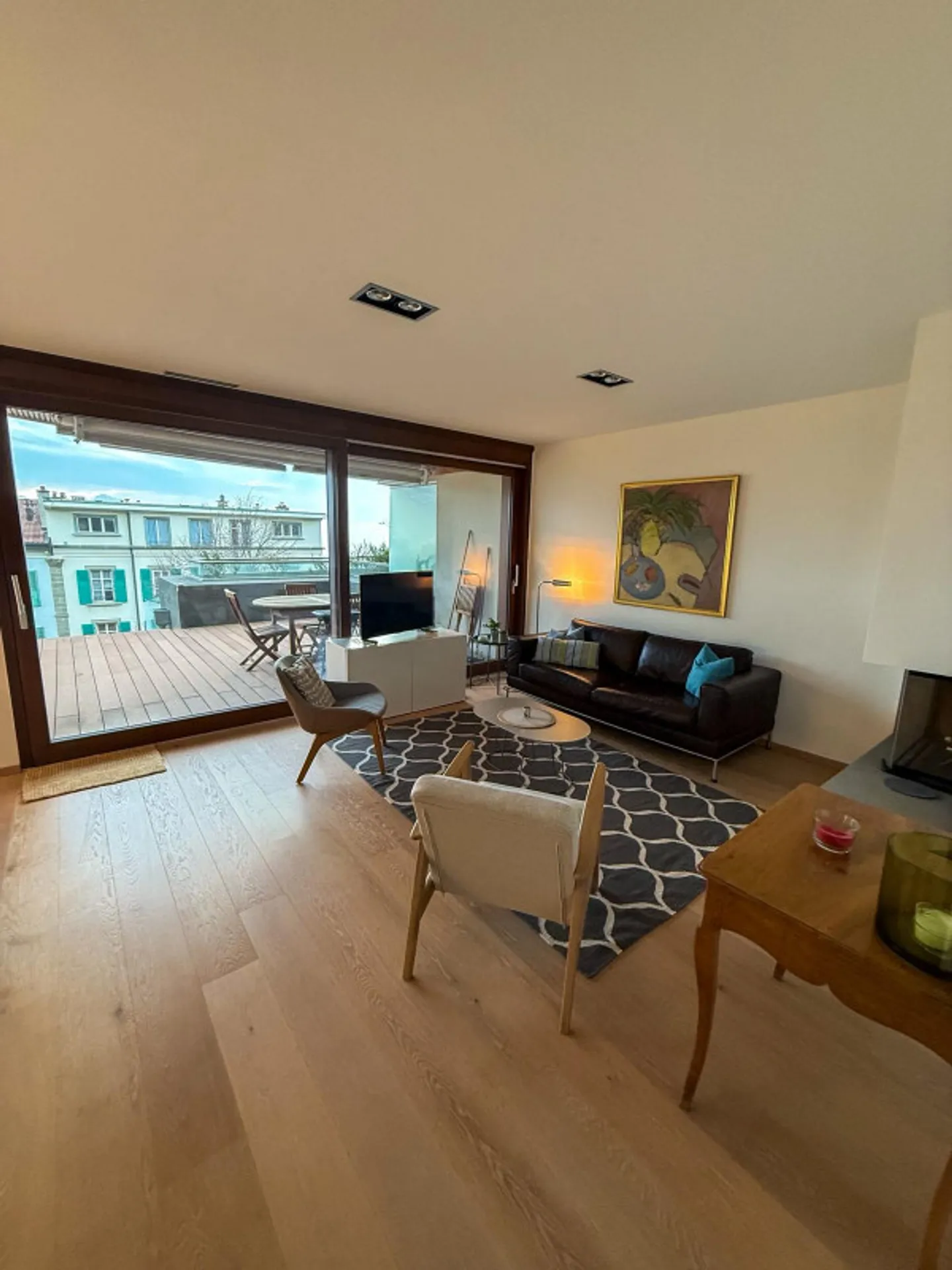 3.5 Room Apartment - Photo 2 of 9