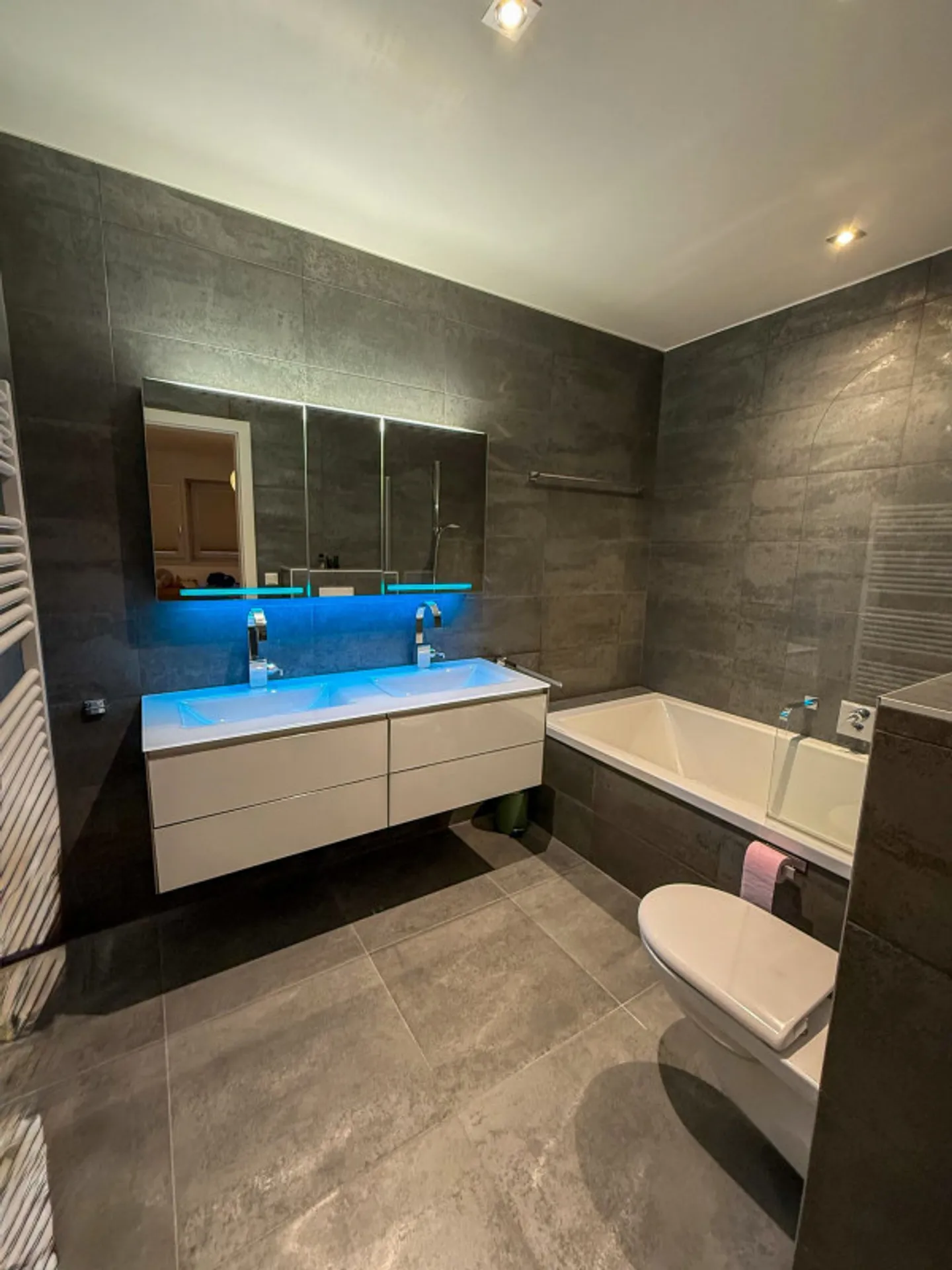 3.5 Room Apartment - Photo 5 of 9