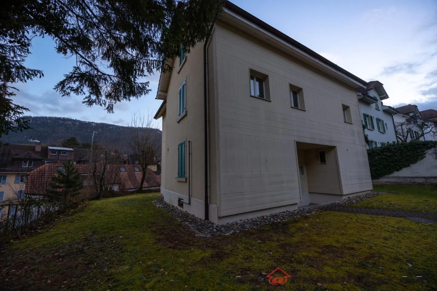 Wohngebäude - Foto 5 von 18