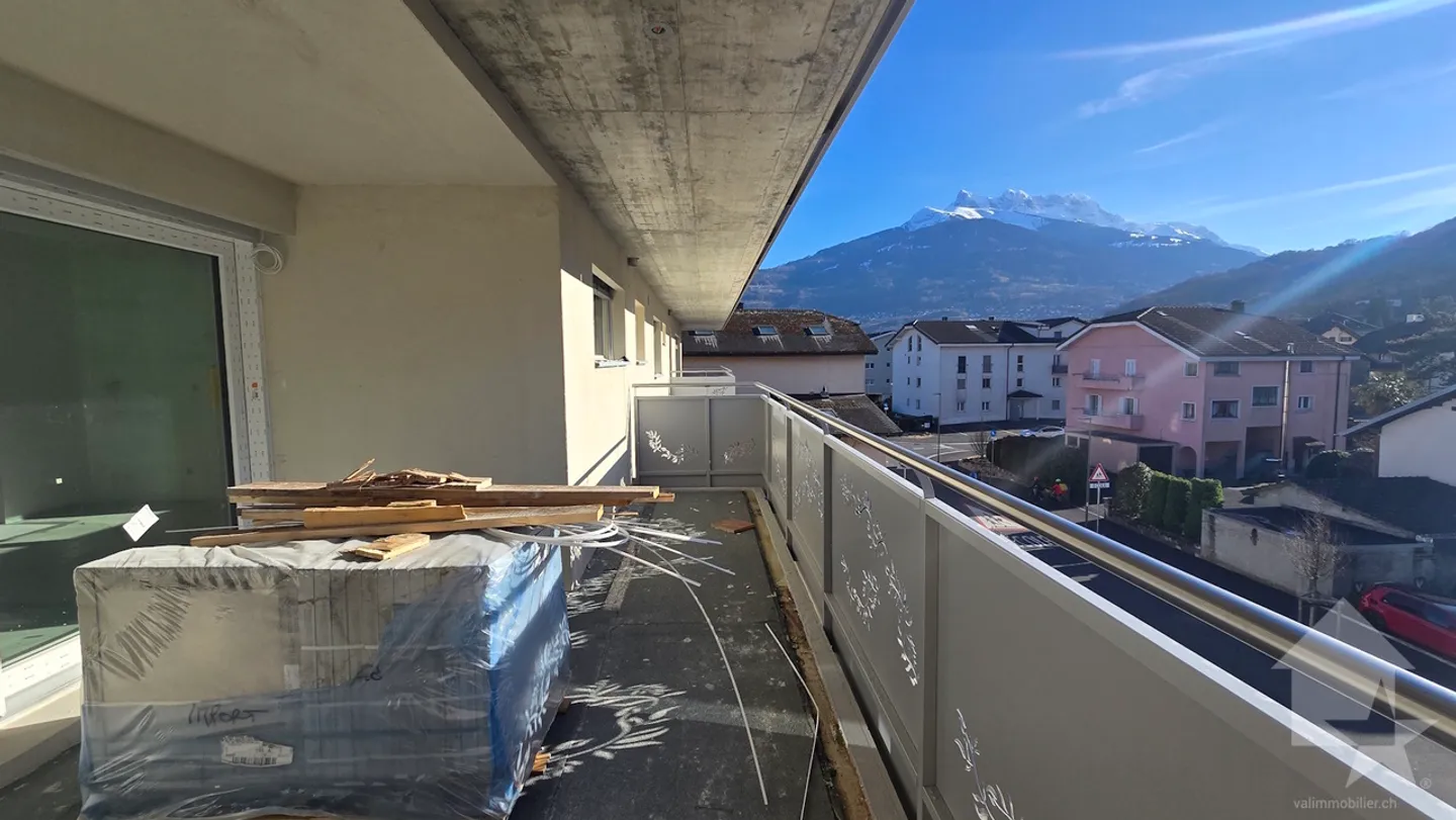 Nuovo appartamento 4.5 locali a Collombey - Foto 1 di 13