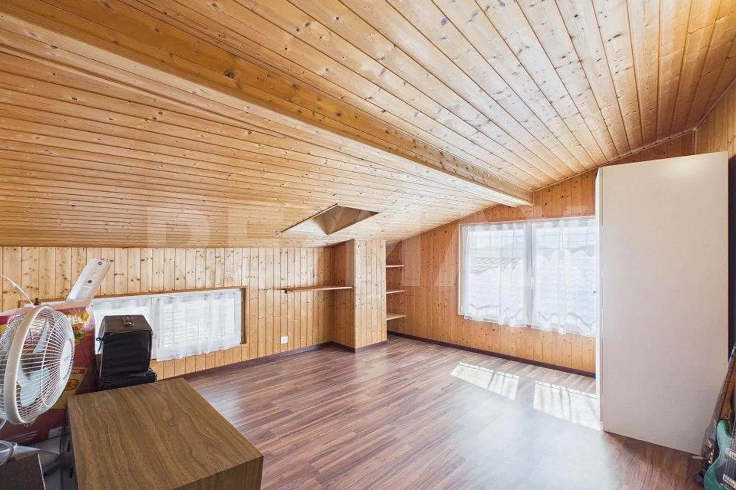 Renovated Ticino House with Garden and Expansion Possibility - Photo 13 of 13