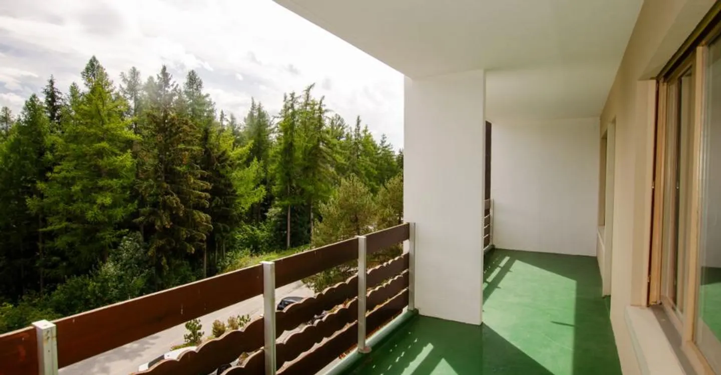 Spacious Apartment in Crans-Montana - Photo 5 of 10