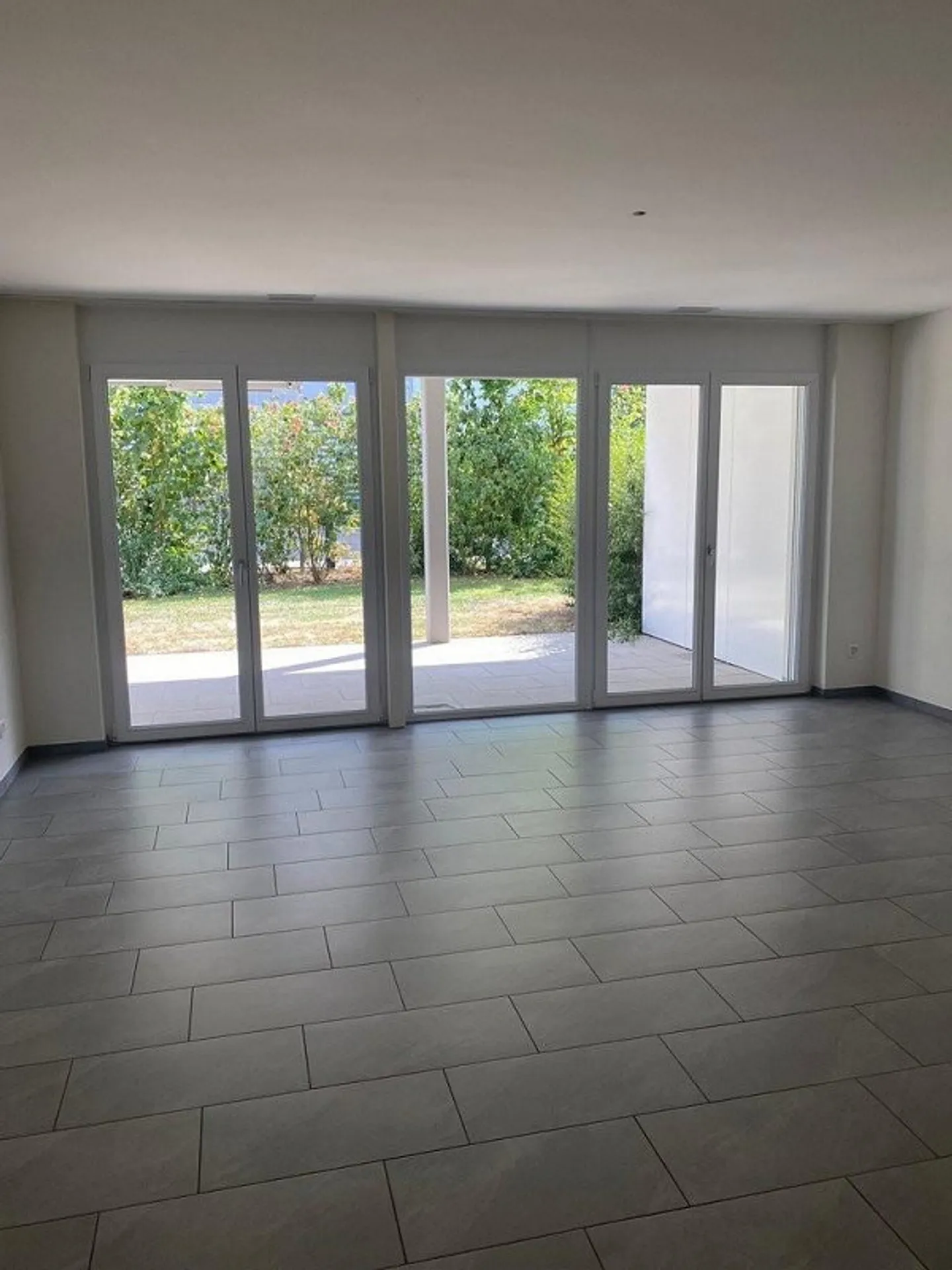 LOUER SANS CAUTION Vous cherchez un nouveau chez-vous avec un coin jardin? - Photo 5 sur 9