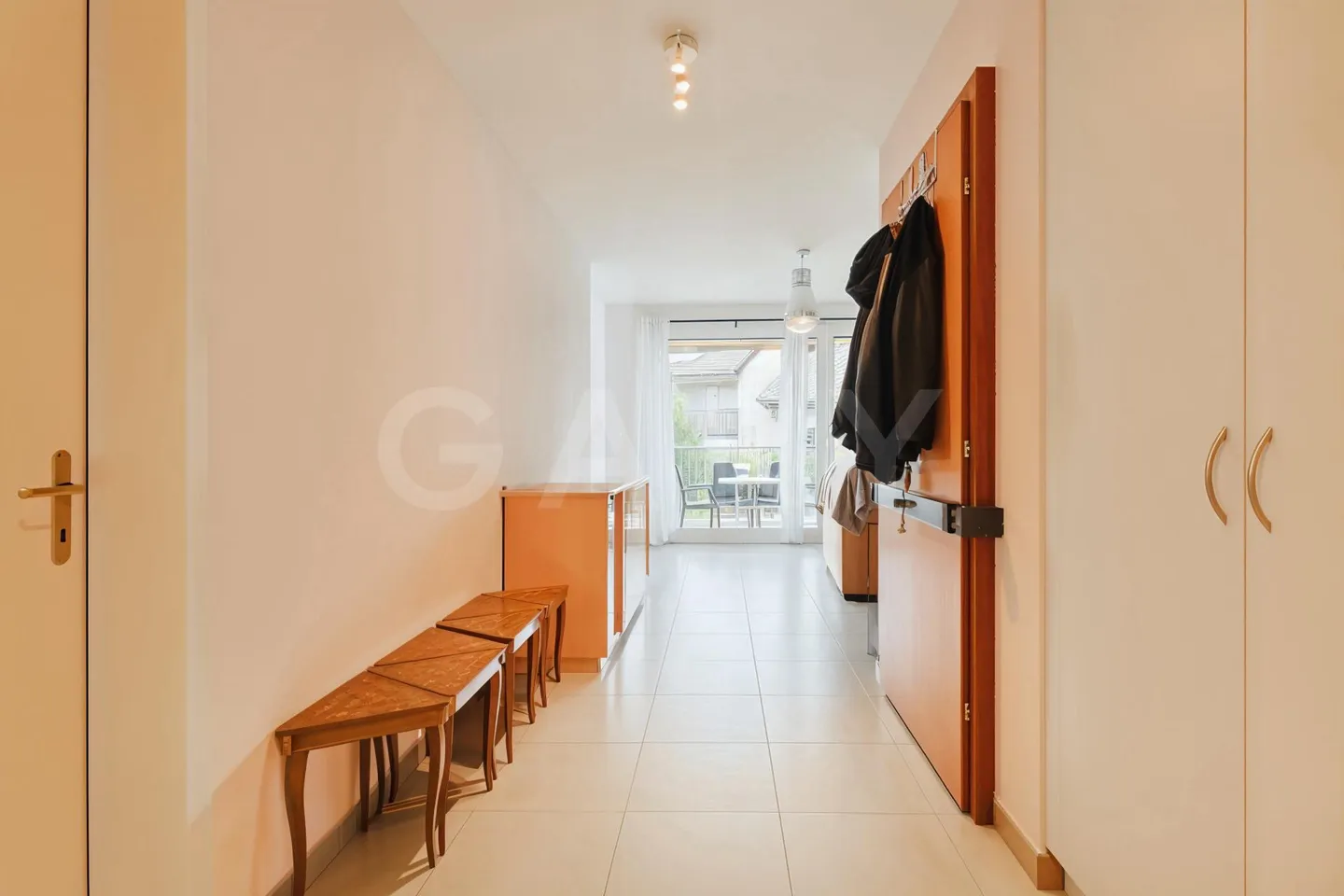 Appartamento in affitto - Foto 3 di 12
