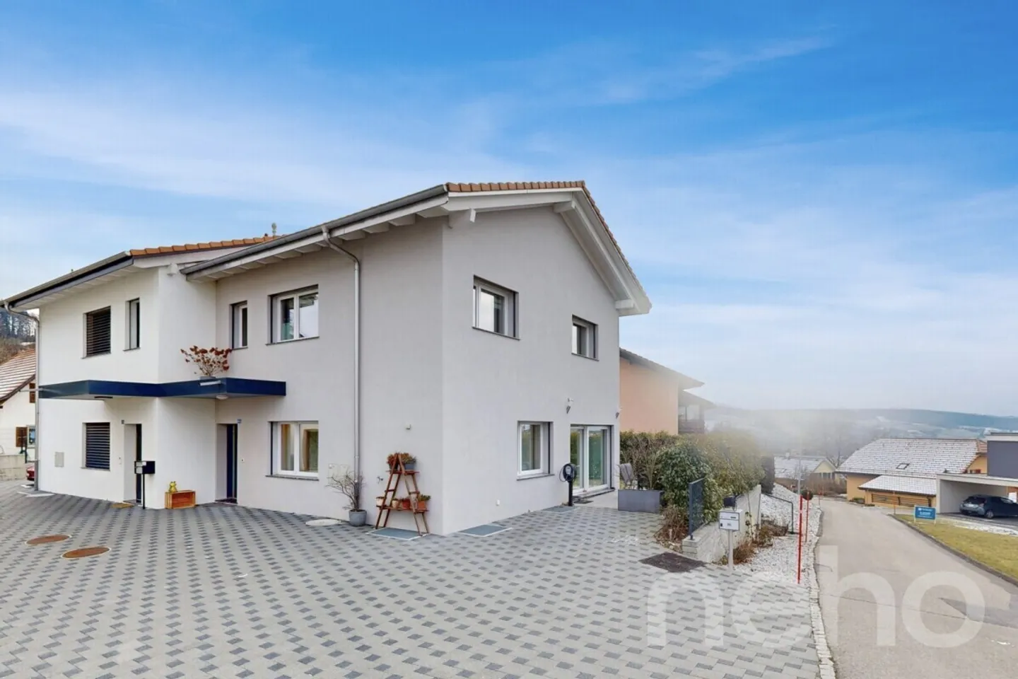 Élégance contemporaine et douceur de vivre au coeur d'Ursy - Photo 1 sur 12