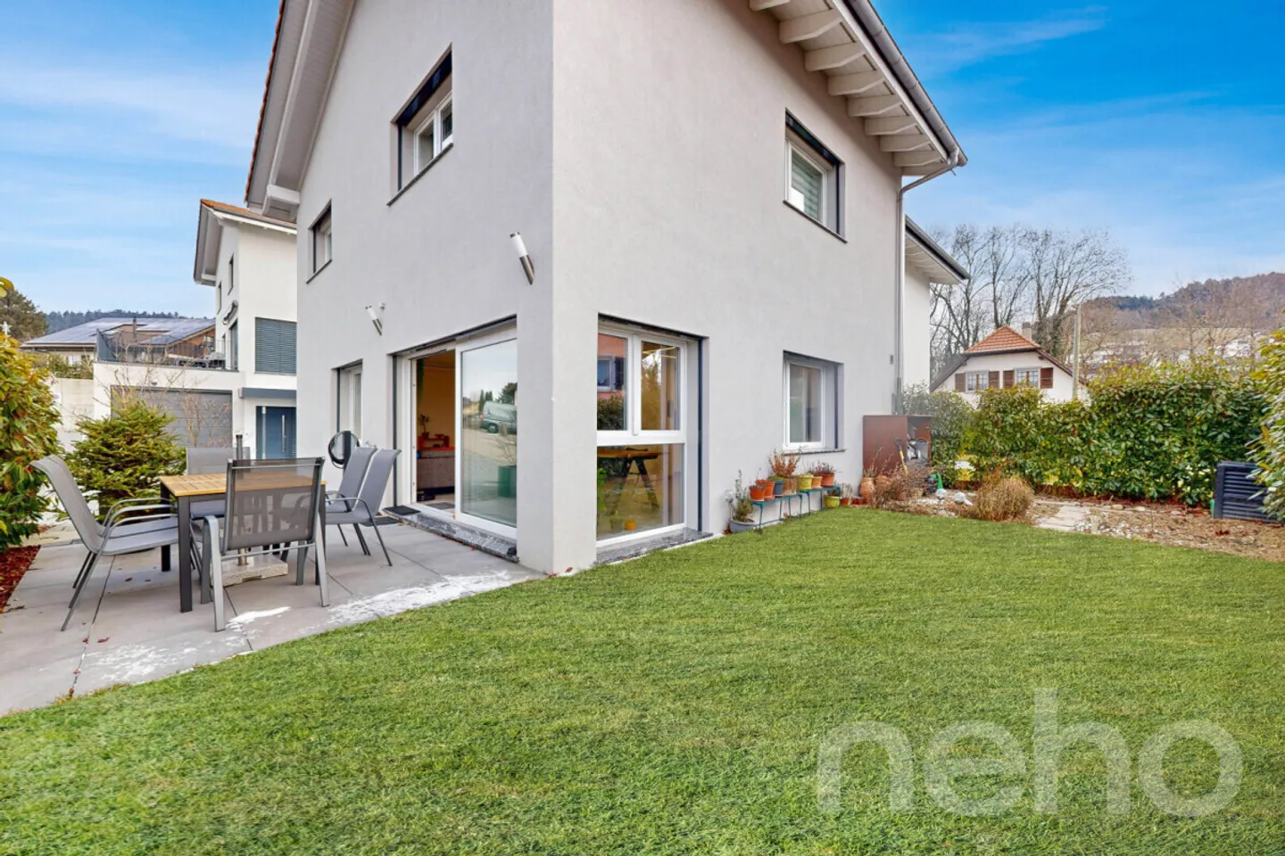 Élégance contemporaine et douceur de vivre au coeur d'Ursy - Photo 2 sur 12