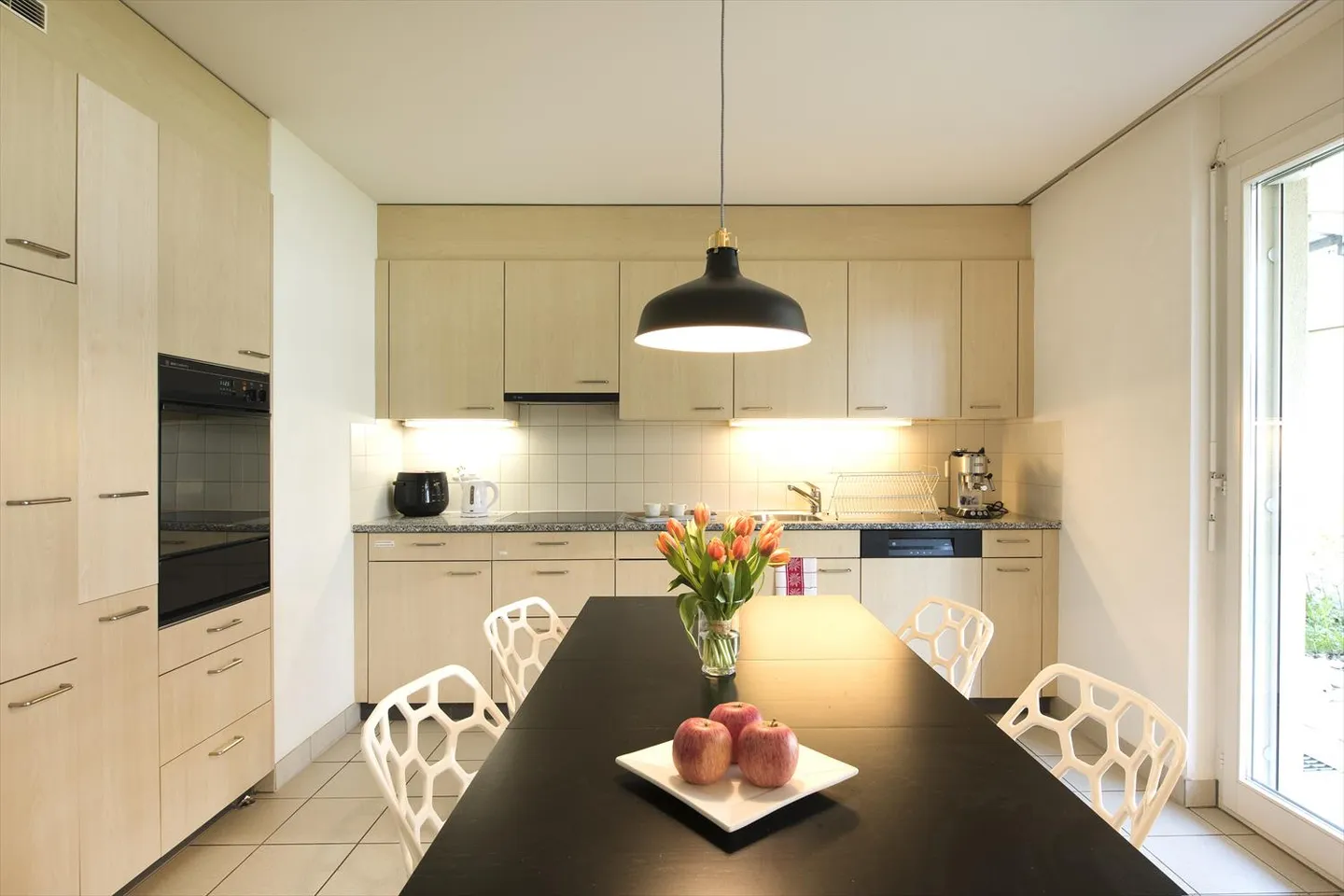 Modern 5.5 penthouse apartment in a central location - Photo 2 of 6