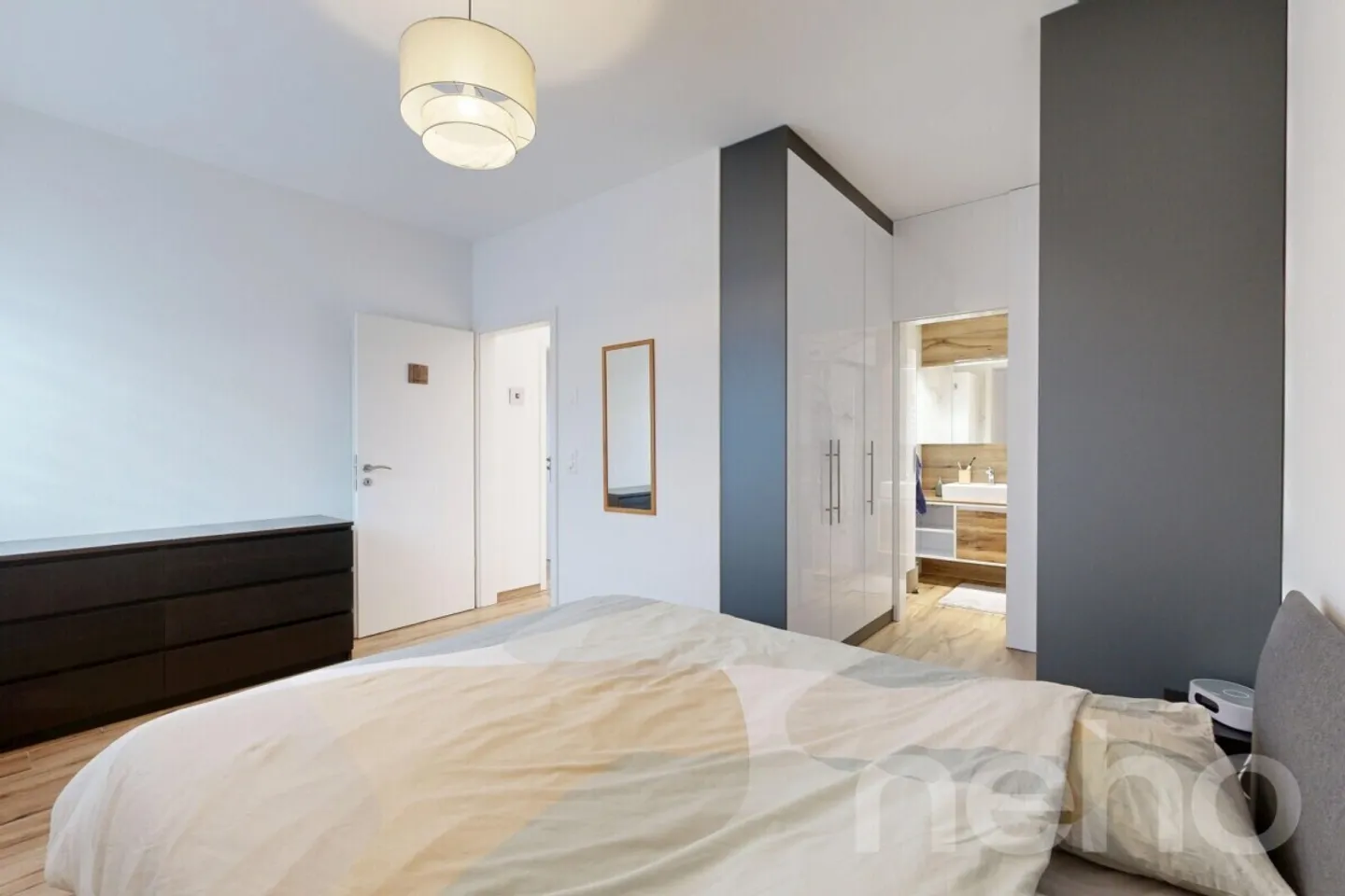 Élégance contemporaine et douceur de vivre au coeur d'Ursy - Photo 9 sur 12