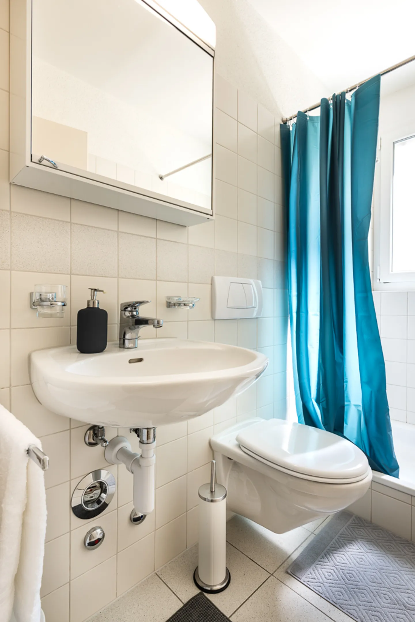 Modern 5.5 penthouse apartment in a central location - Photo 5 of 6