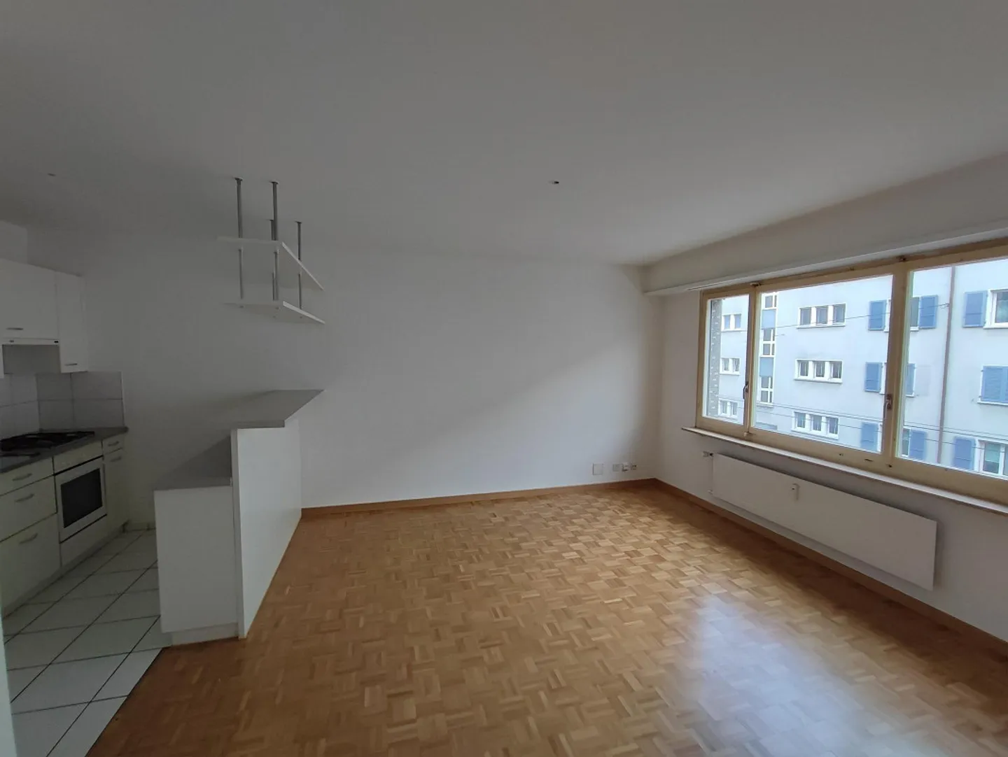 Appartement idéal pour les célibataires, les étudiants et les couples au cœur de Kleinhüningen - Photo 2 sur 9