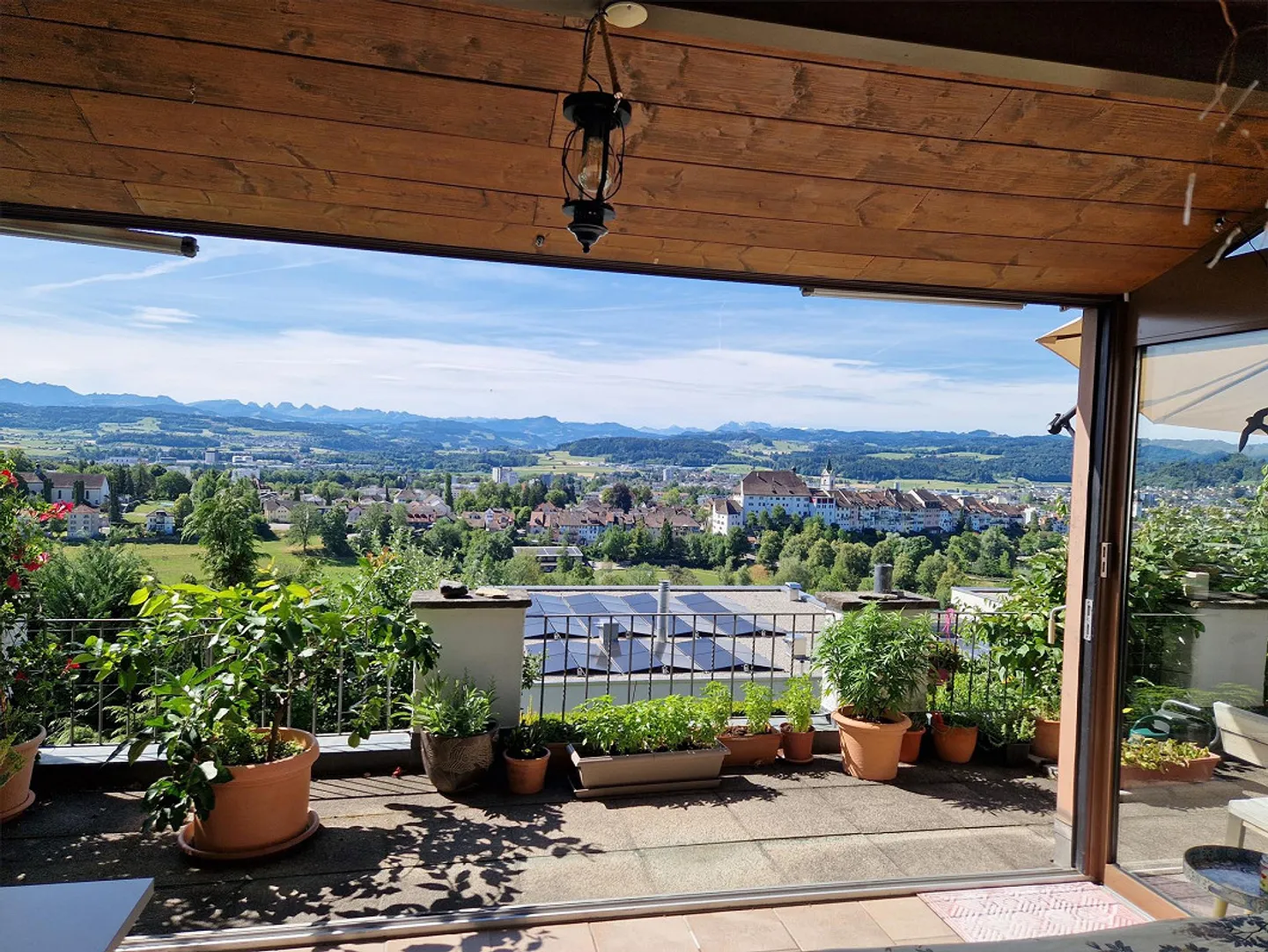 Charmantes Einfamilienhaus mit Garten - Foto 10 von 30