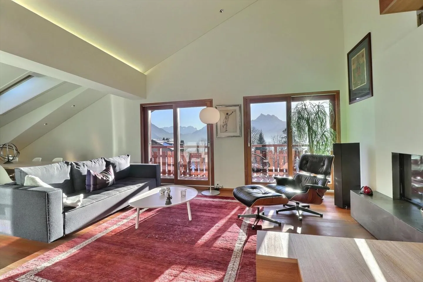 4.5 Room Apartment in Villars-sur-Ollon - Photo 3 of 13