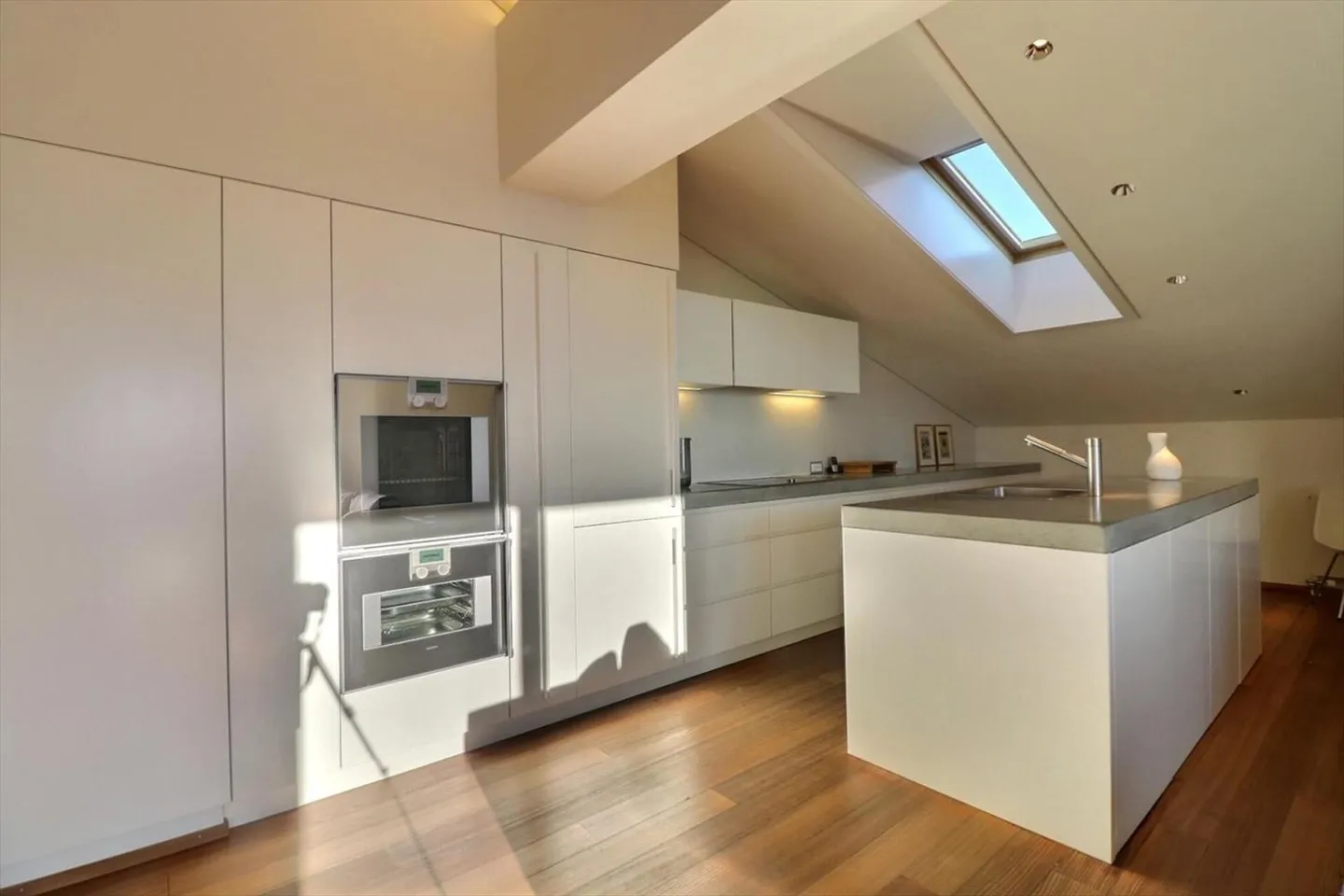 4.5 Room Apartment in Villars-sur-Ollon - Photo 7 of 13