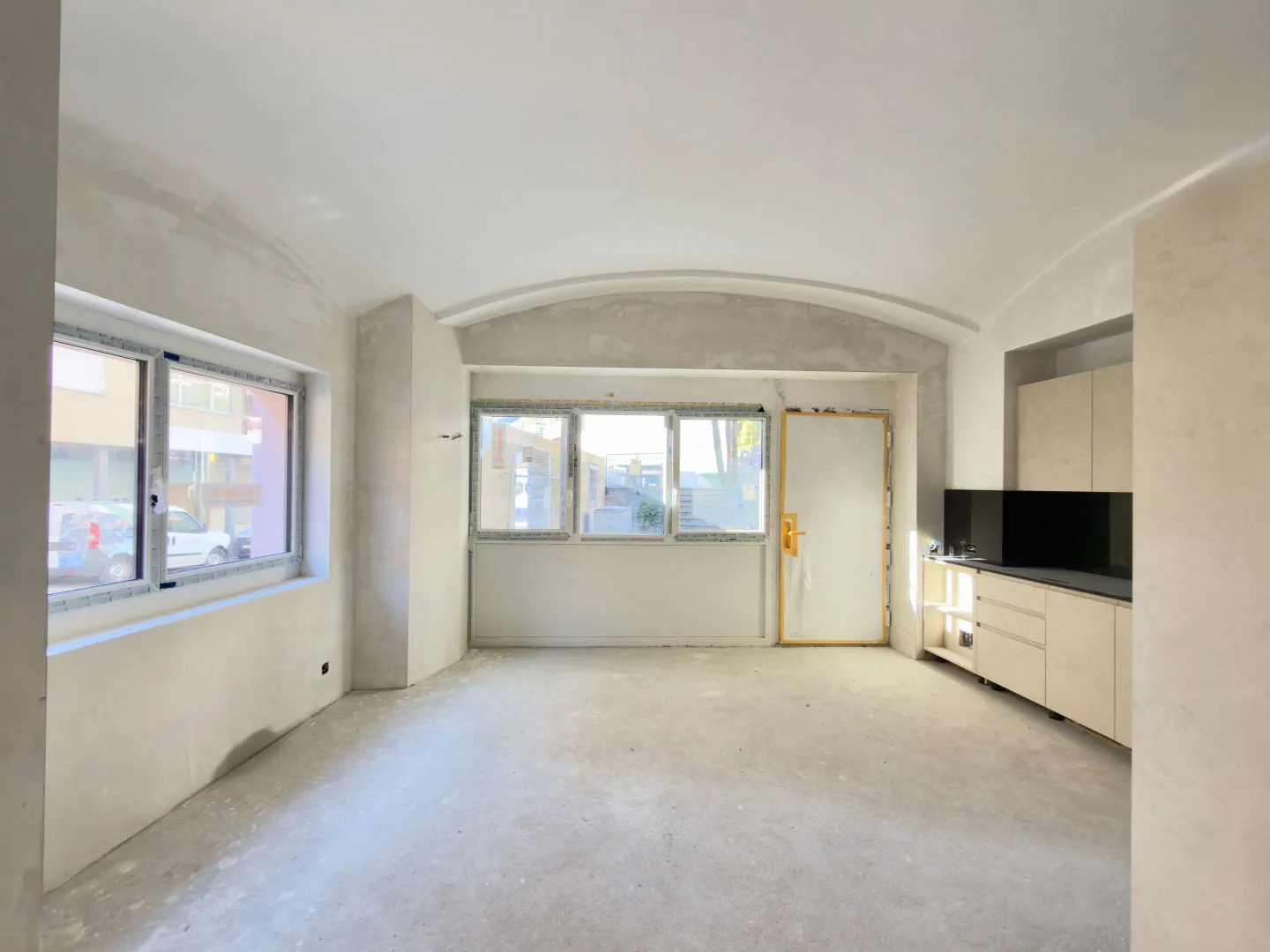 Res. Camelia: appartamento in ristrutturazione di 2½ locali al pianterreno | 2½- Zimmer-Wohnung in Renovierung am 1. Stock - Foto 4 von 8