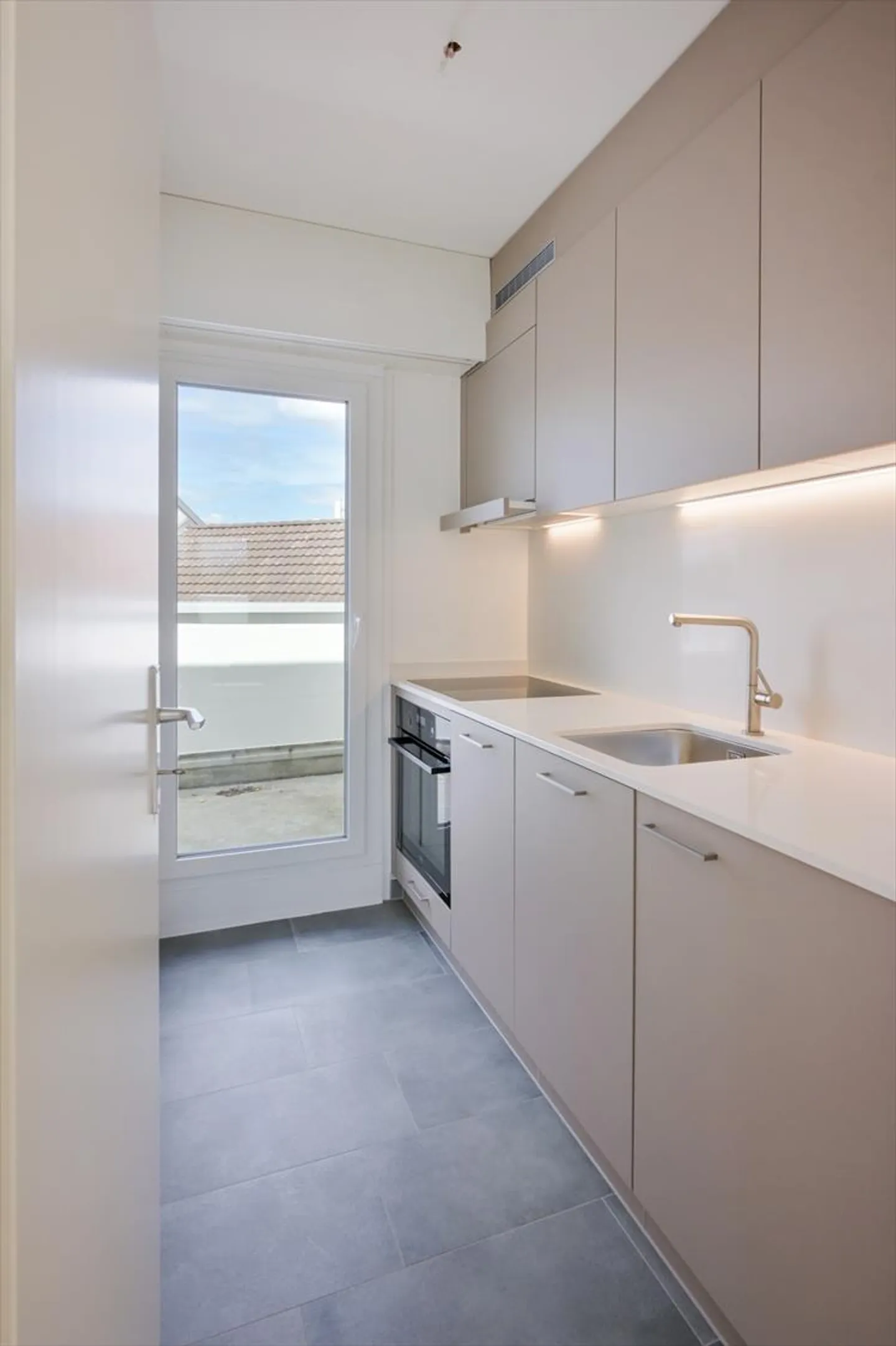 Modernes Appartement in Basel - Foto 4 von 4