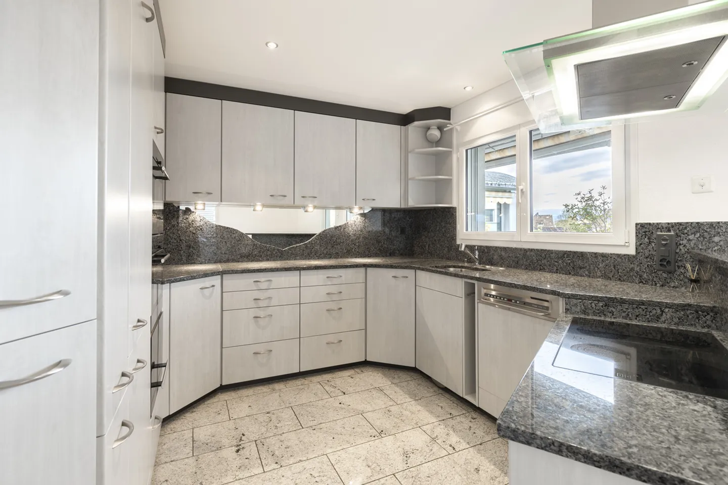 Maison confortable dans un emplacement central - Photo 3 sur 8