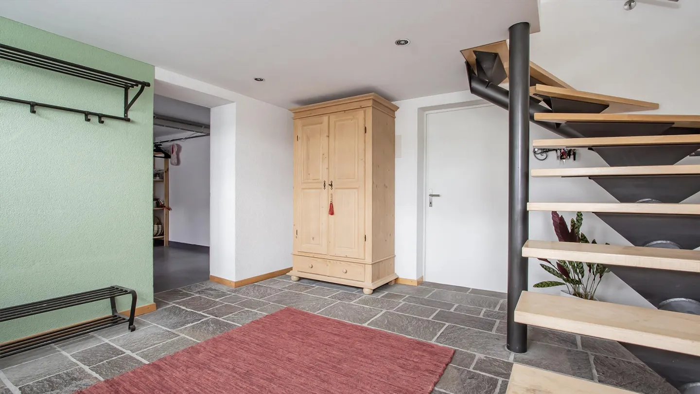 Charmantes Einfamilienhaus mit 6.5 Zimmer - Foto 13 von 13
