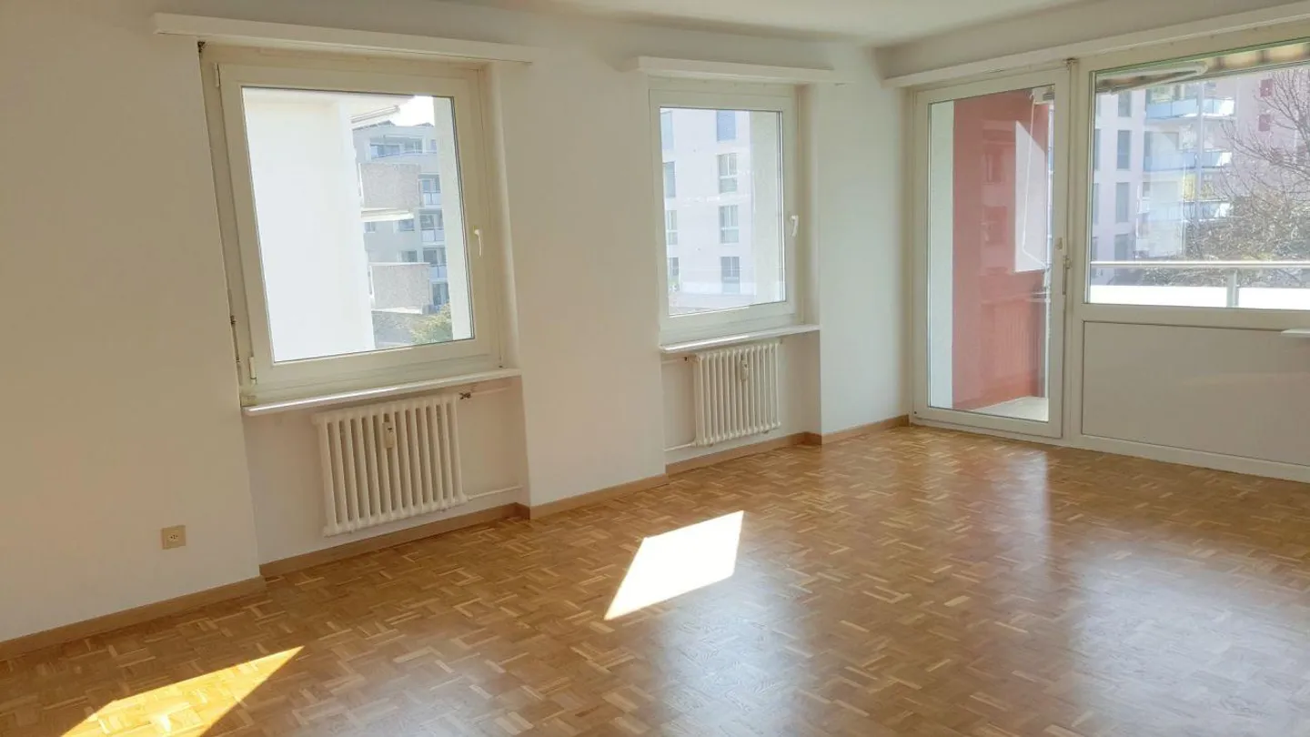 Beautiful 3.5 room apartment, quietly located - Photo 6 of 13