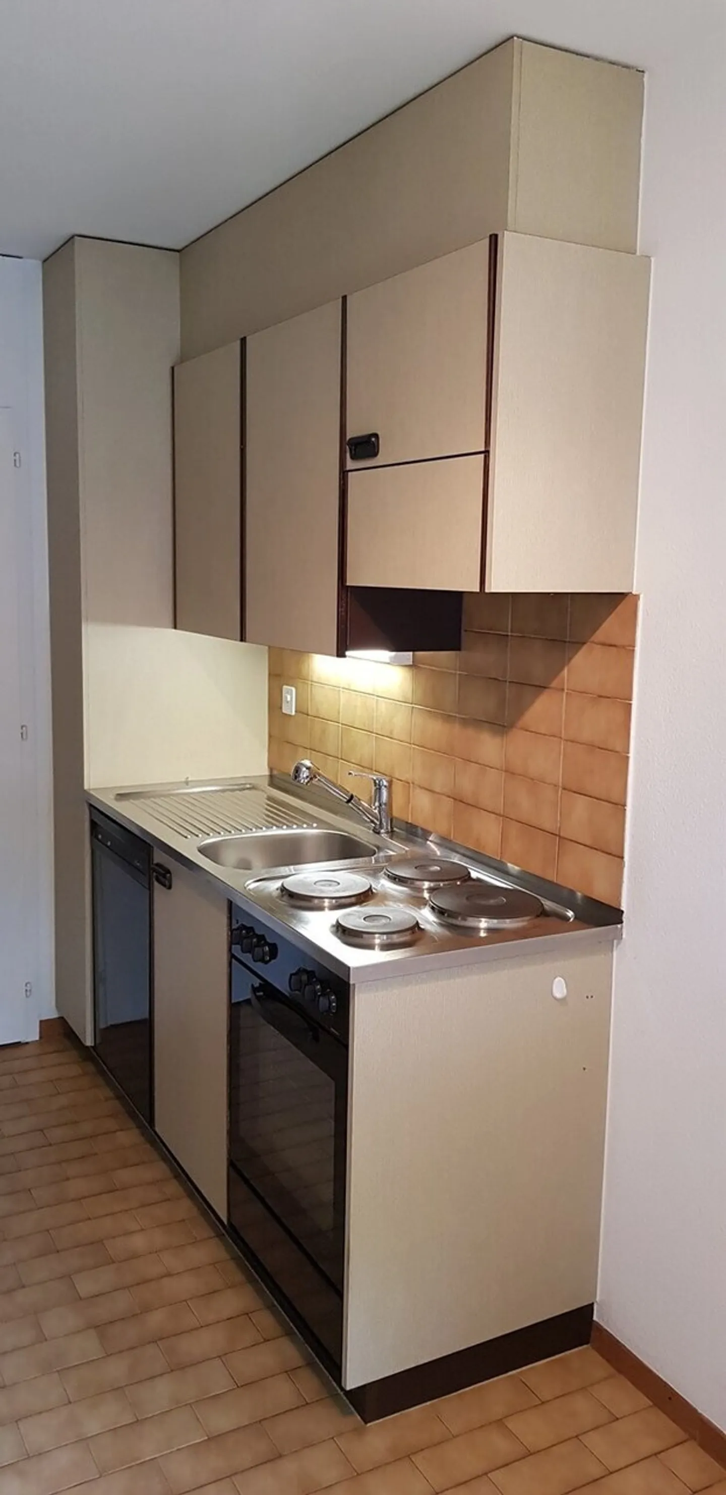 3,5 Zimmer in einem Viertel in der Nähe aller Annehmlichkeiten und freundlich - Foto 3 von 13