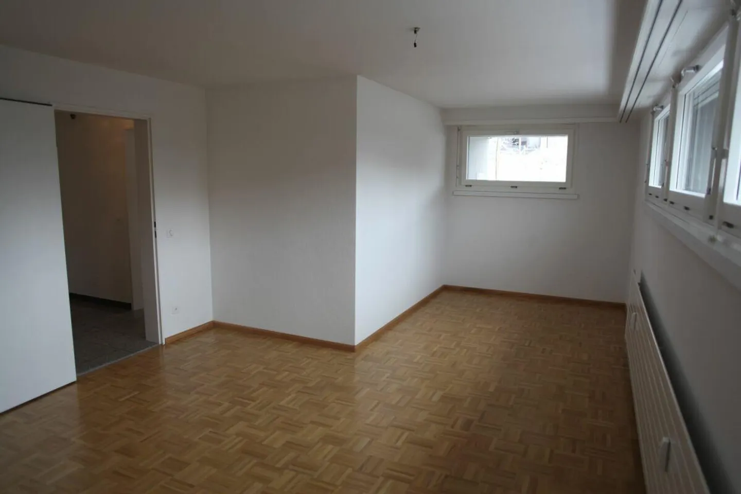 Spazio Commerciale Silenzioso / Ufficio / Studio / Pratica - Foto 6 di 7