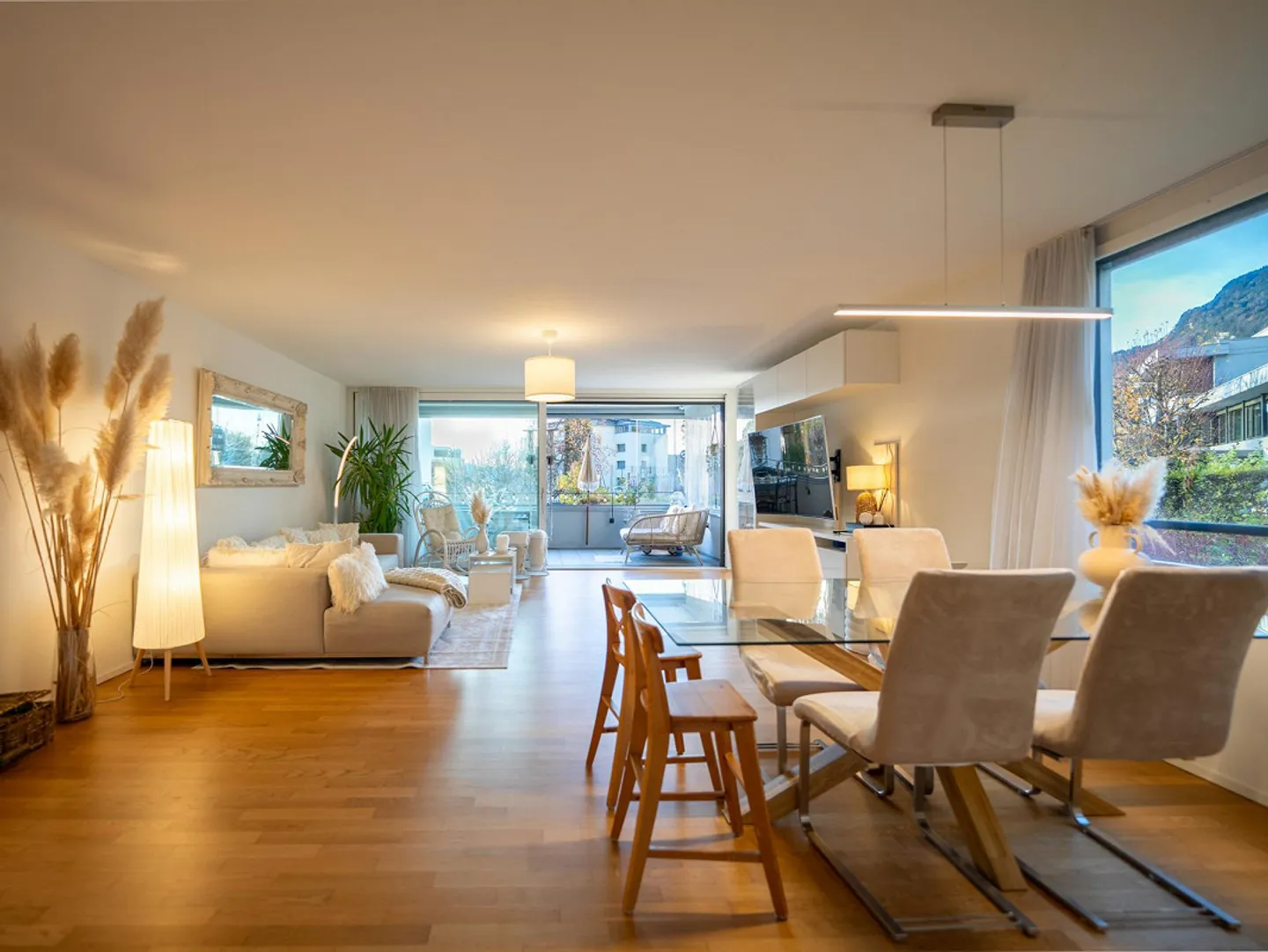 Modern 4.5-room apartment for the whole family - Photo 2 of 7