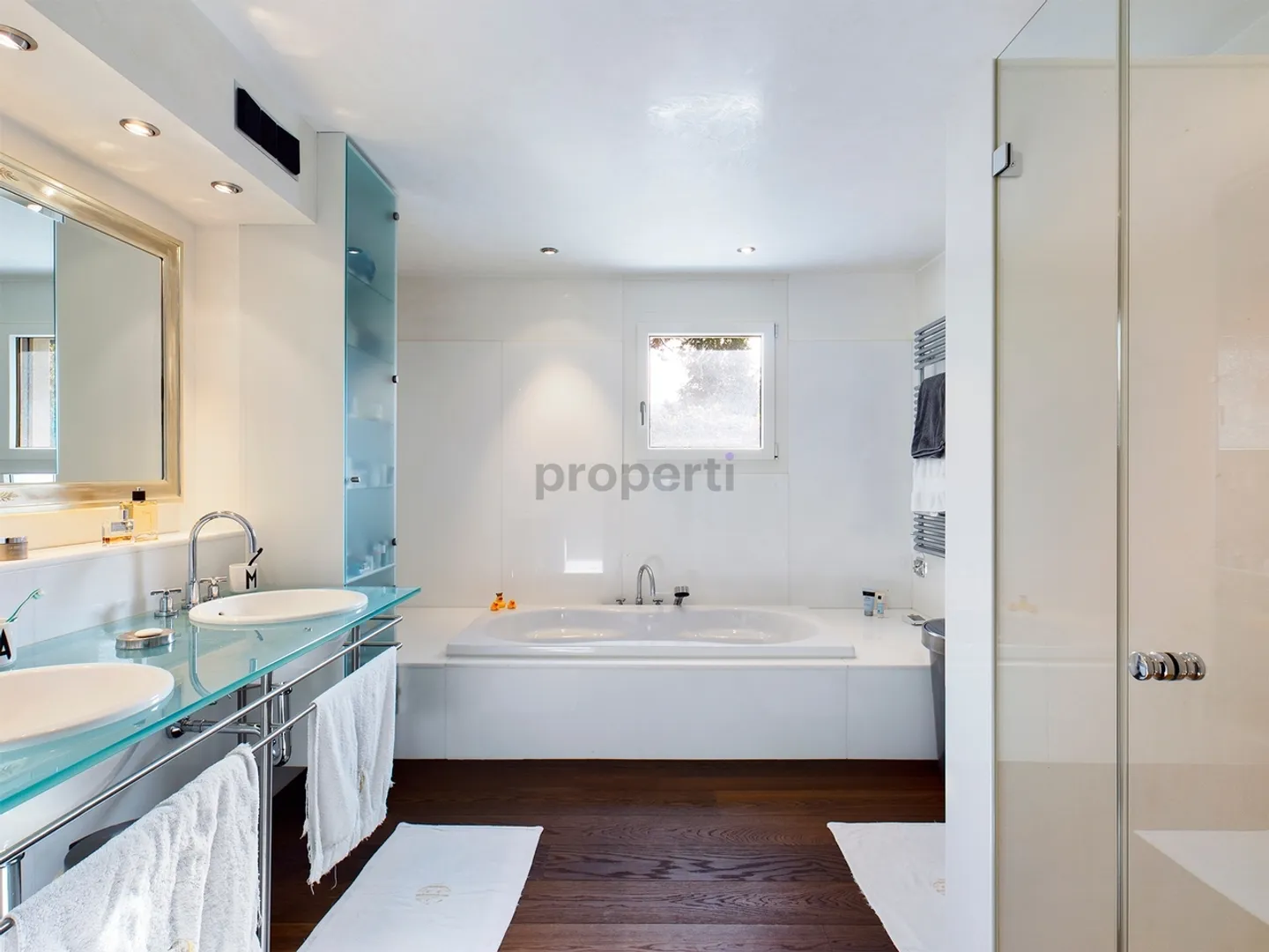 Appartement en terrasse exclusif de 4,5 pièces avec vue imprenable sur le lac à Zollikon - Photo 7 sur 9