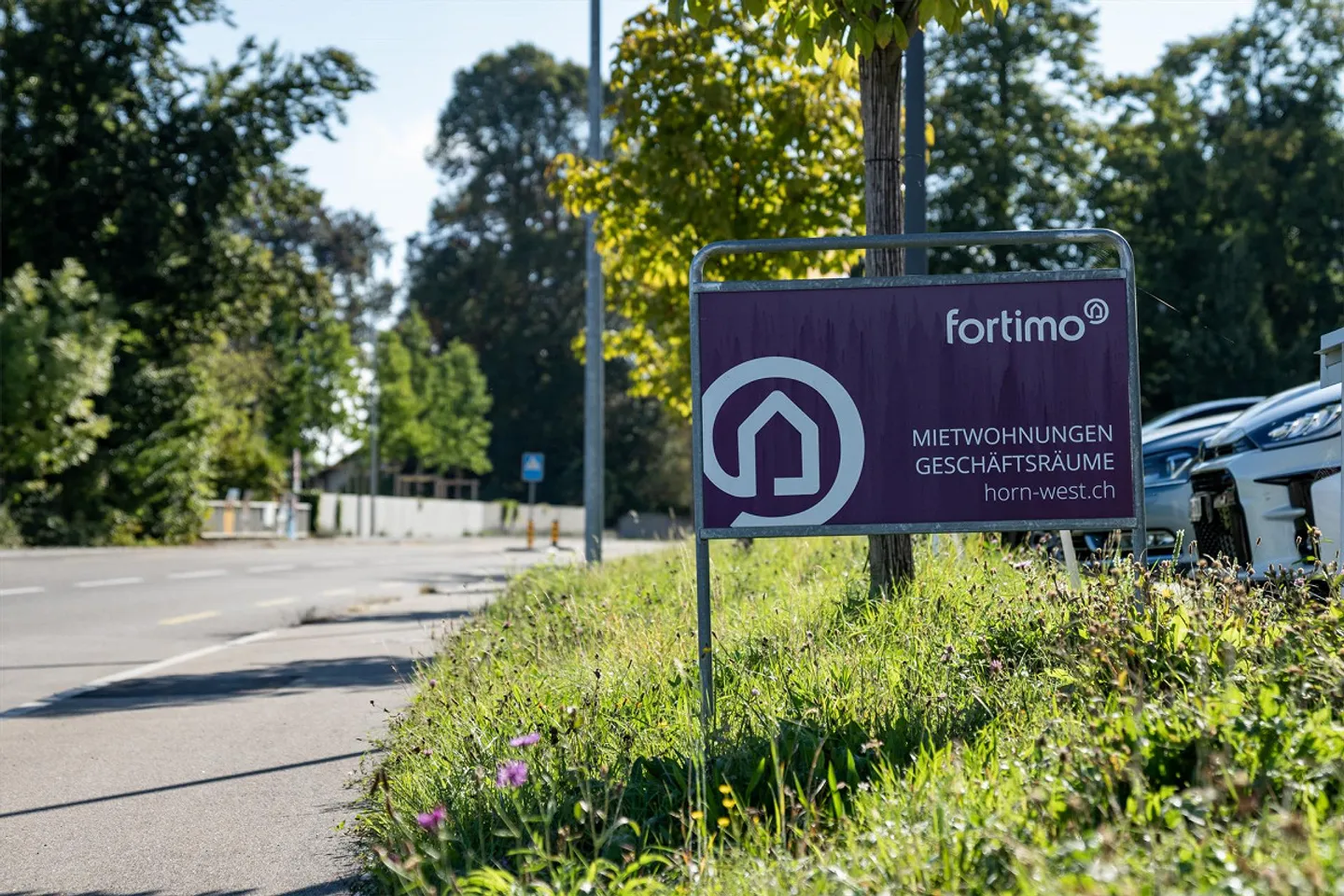 Spazio commerciale esclusivo con forte presenza - Foto 3 di 10