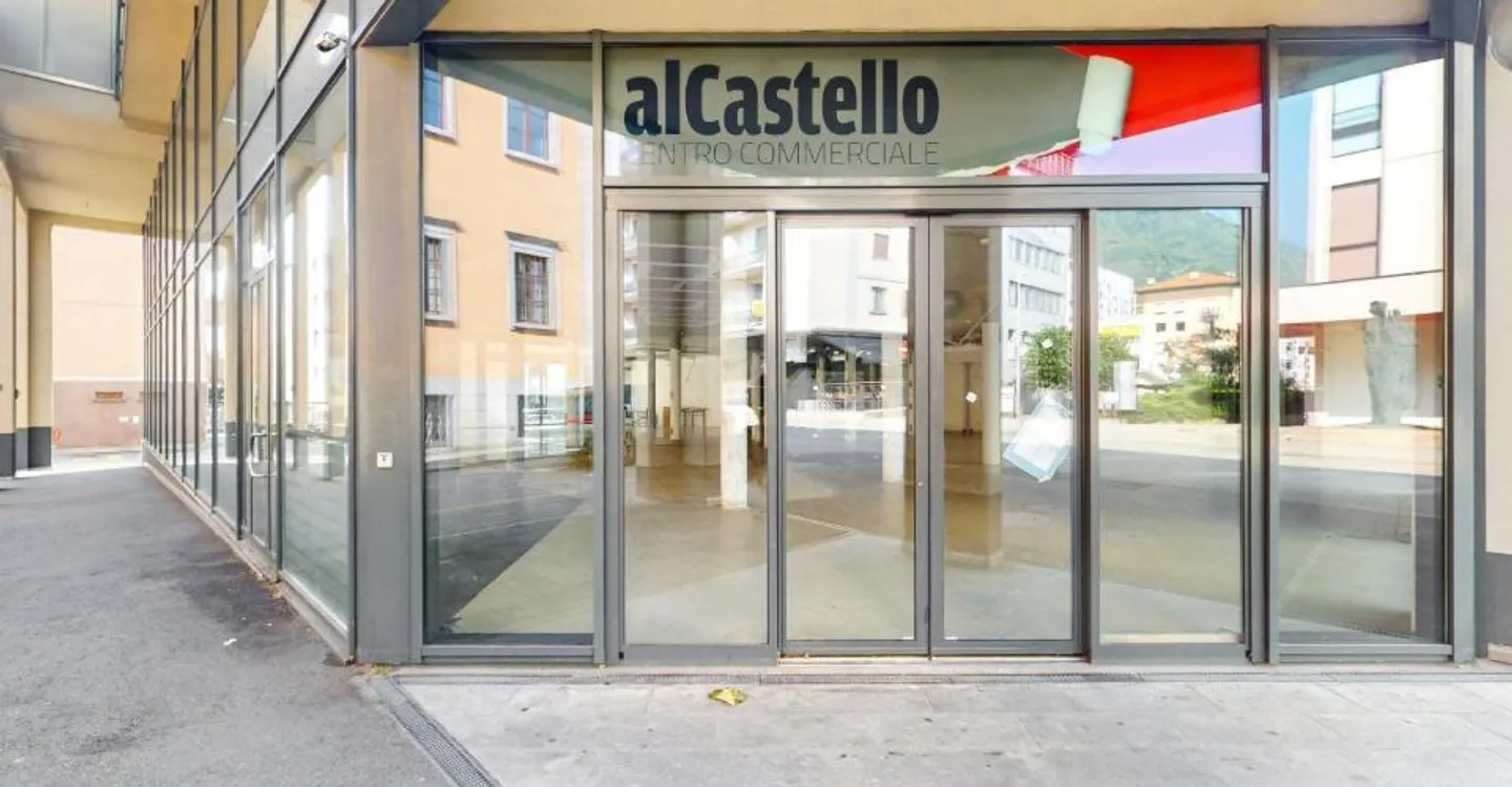 Spazio commerciale versatile a Bellinzona - Foto 2 di 6