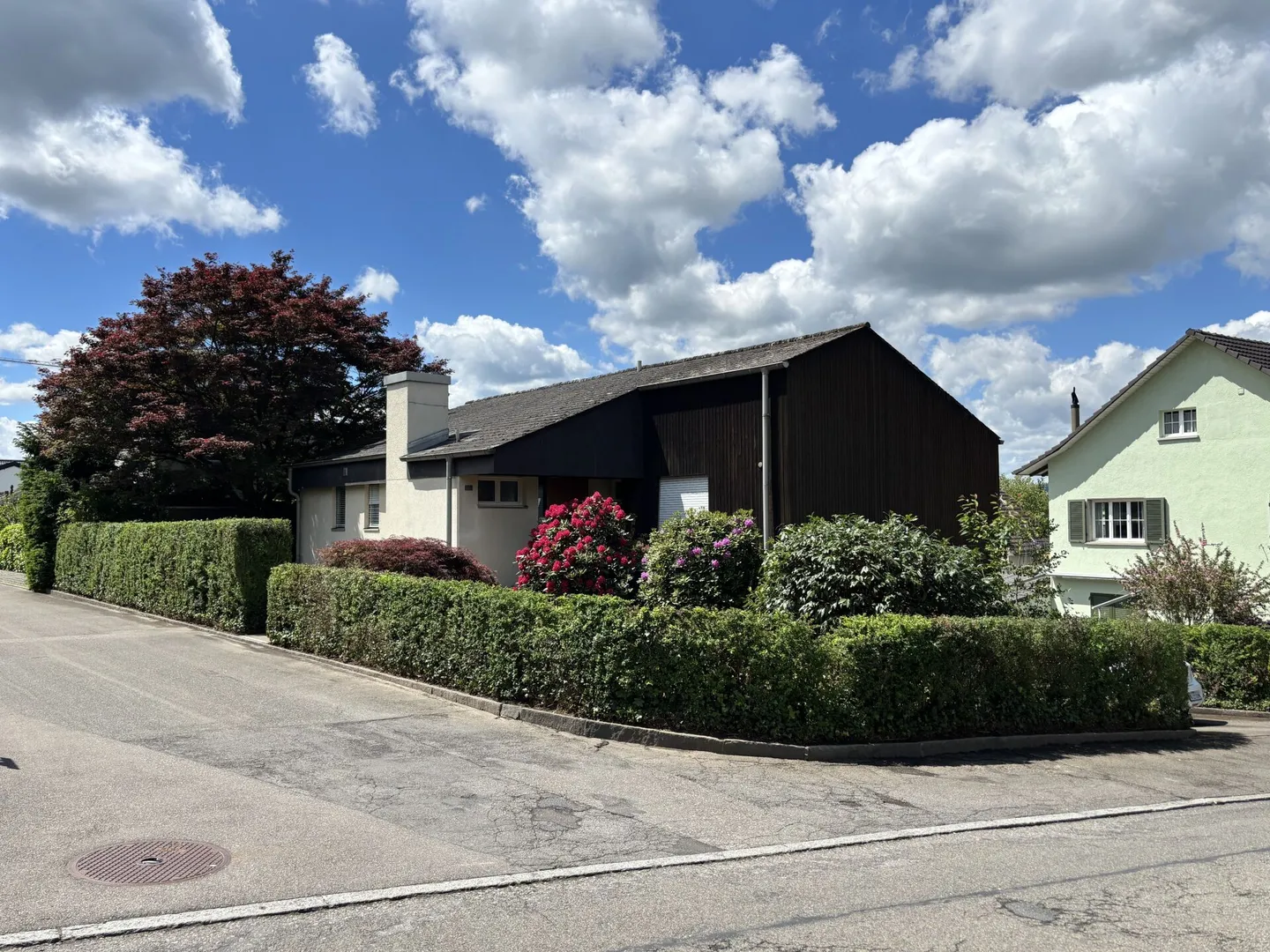 Bonheur familial avec idylle de jardin - maison individuelle de 5,5 pièces à Windisch - Photo 1 sur 18