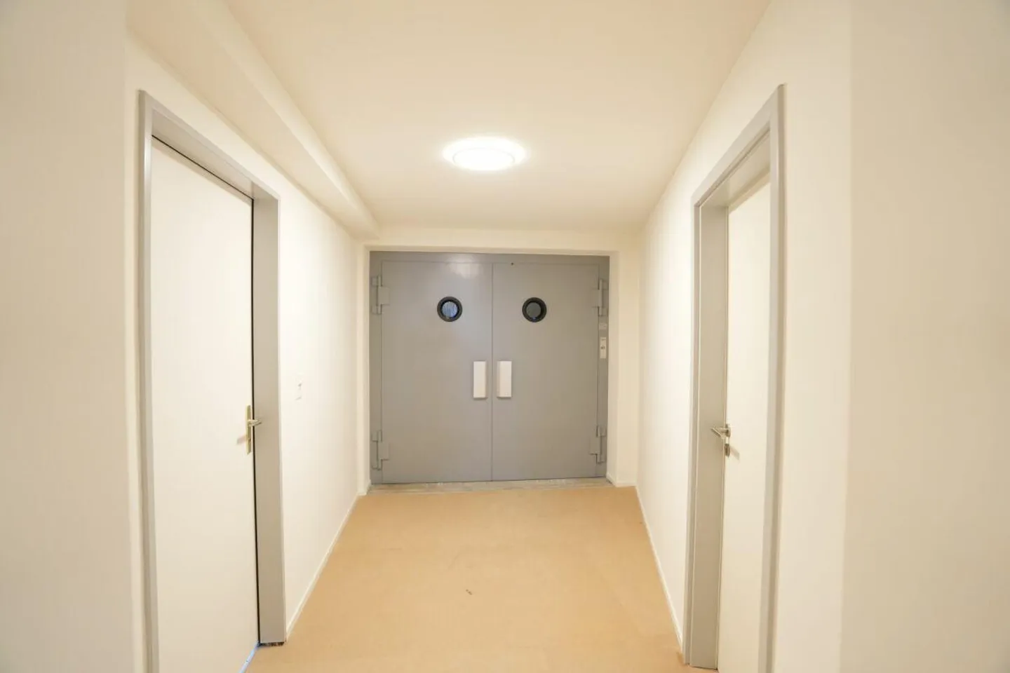 Solo 1 studio rimasto. Studi/uffici luminosi di nuova creazione... - Foto 5 di 8