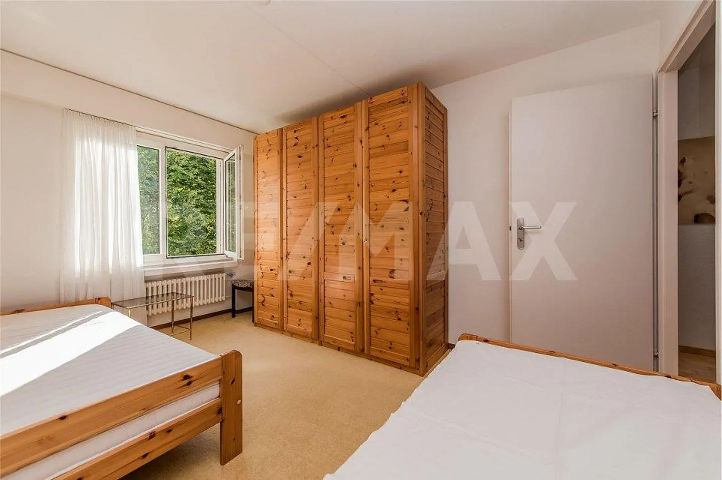 Casa a schiera soleggiata di 5 ½ locali in una posizione molto tranquilla - Foto 7 di 12