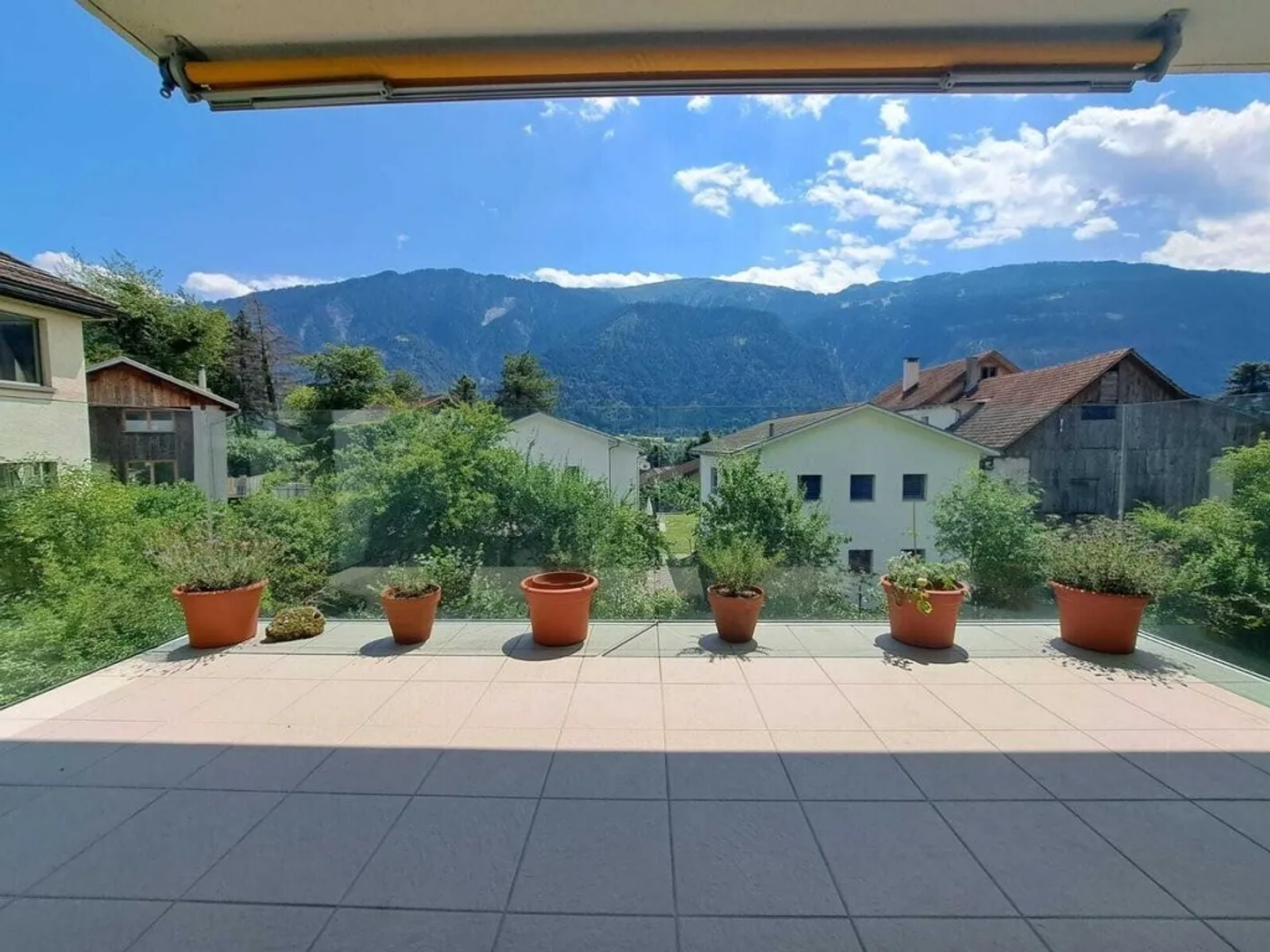 Appartement à louer - Photo 2 sur 8