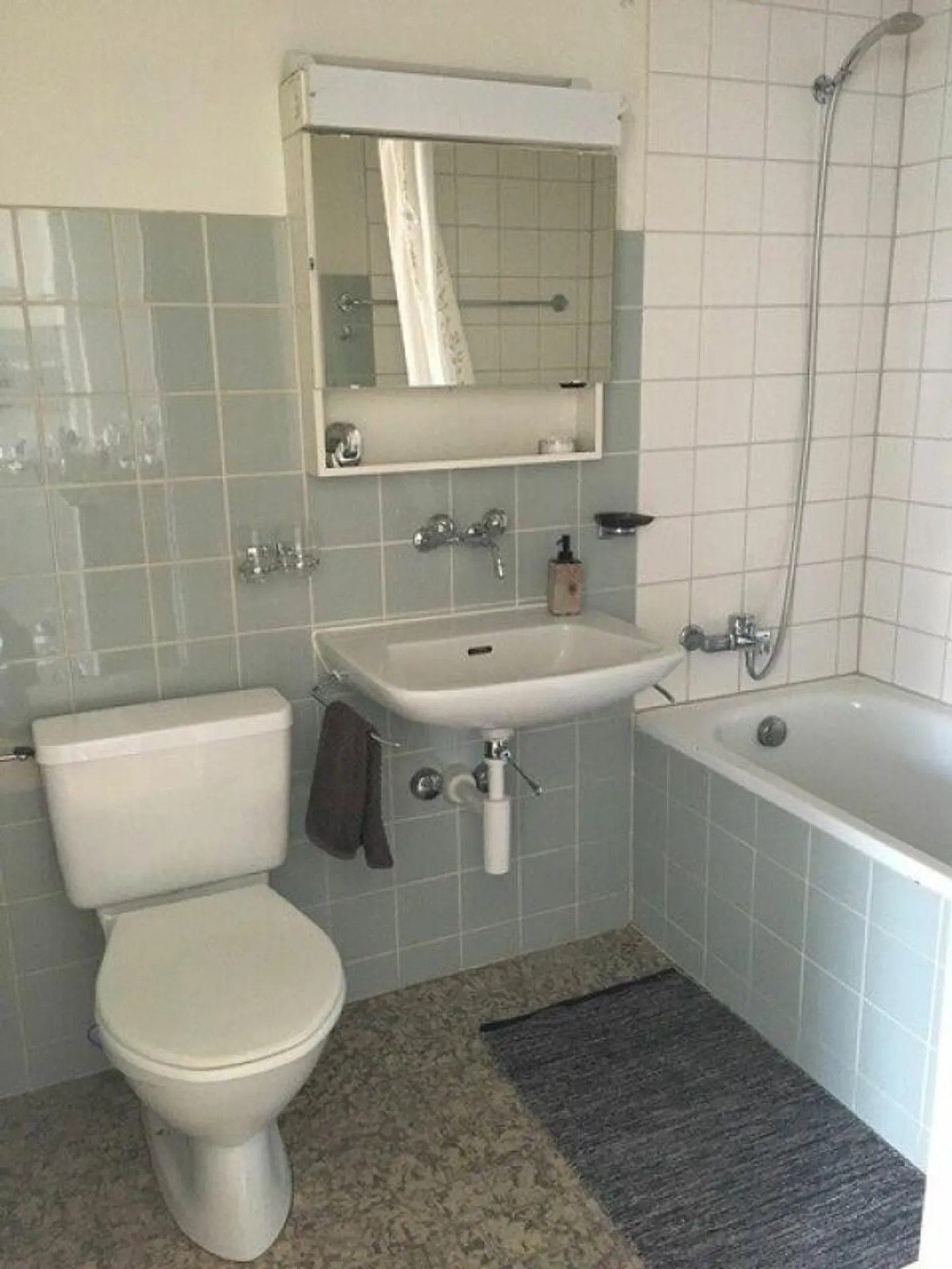 Centrally Located City Apartment on the 6th Floor - Photo 7 of 8