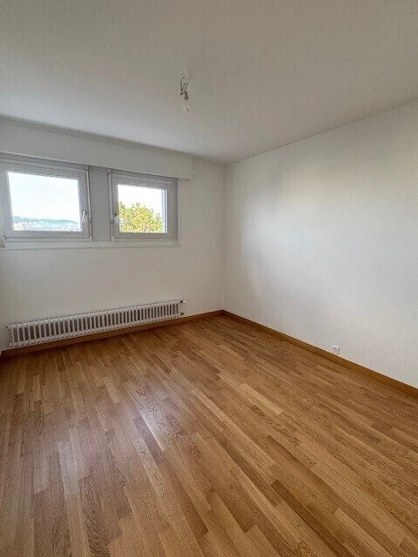 A stone's throw from the Lake and the city center. - Photo 8 of 12