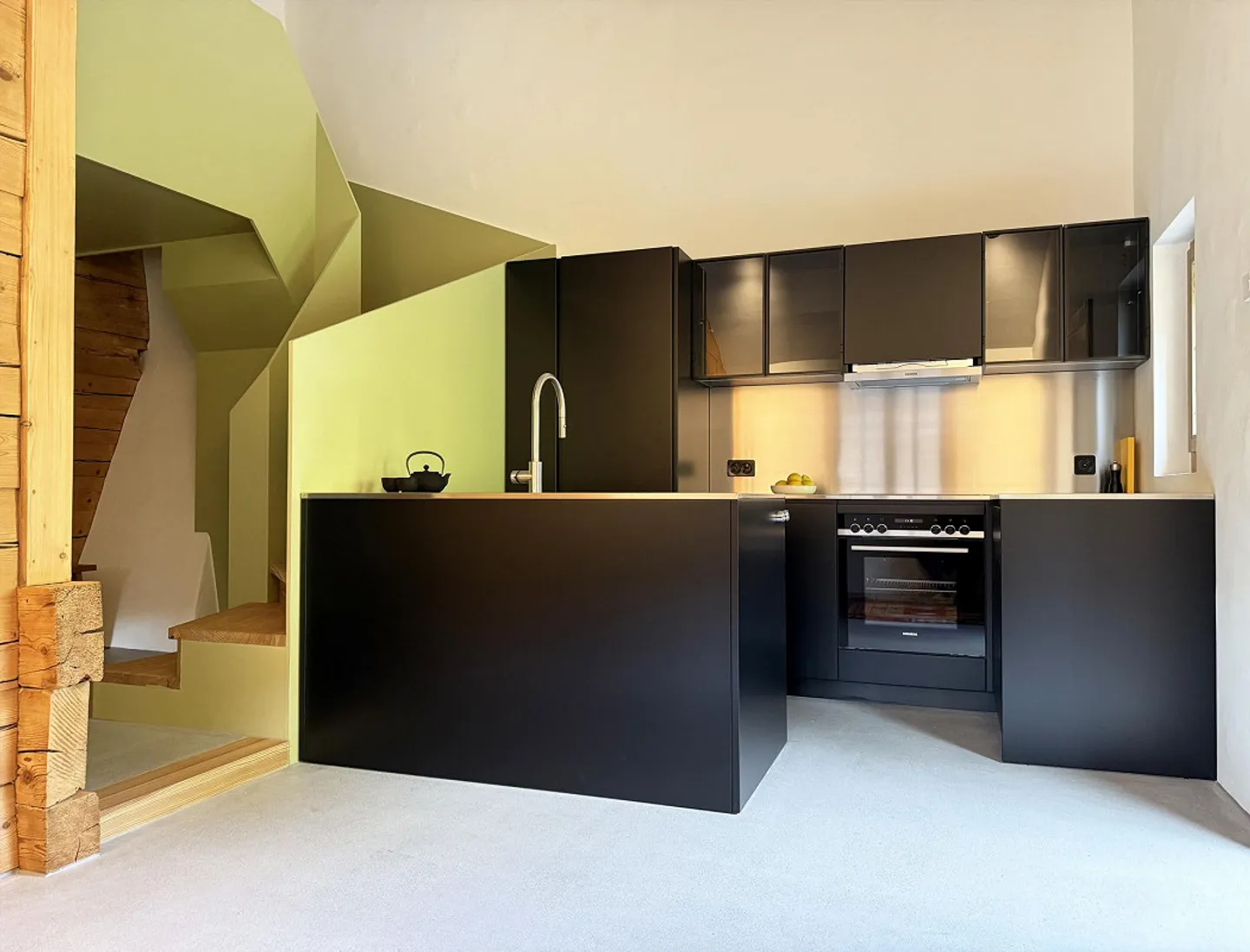 Ampio attico con giardino (prima o seconda casa) - Foto 2 di 14