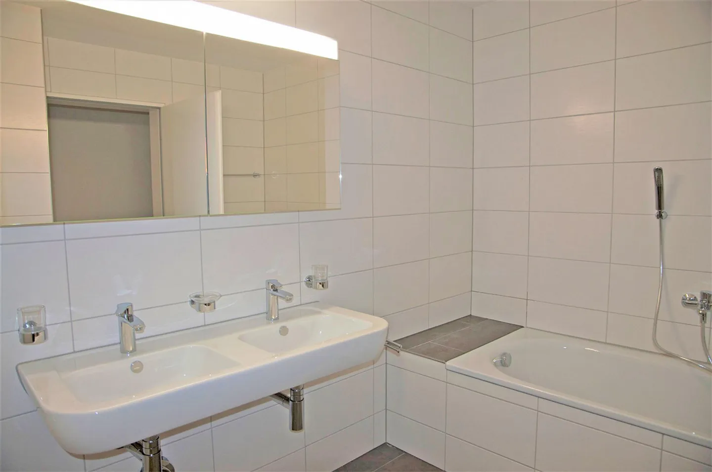 Moderne, grosszügige Wohnung in Liestal - Foto 8 von 12