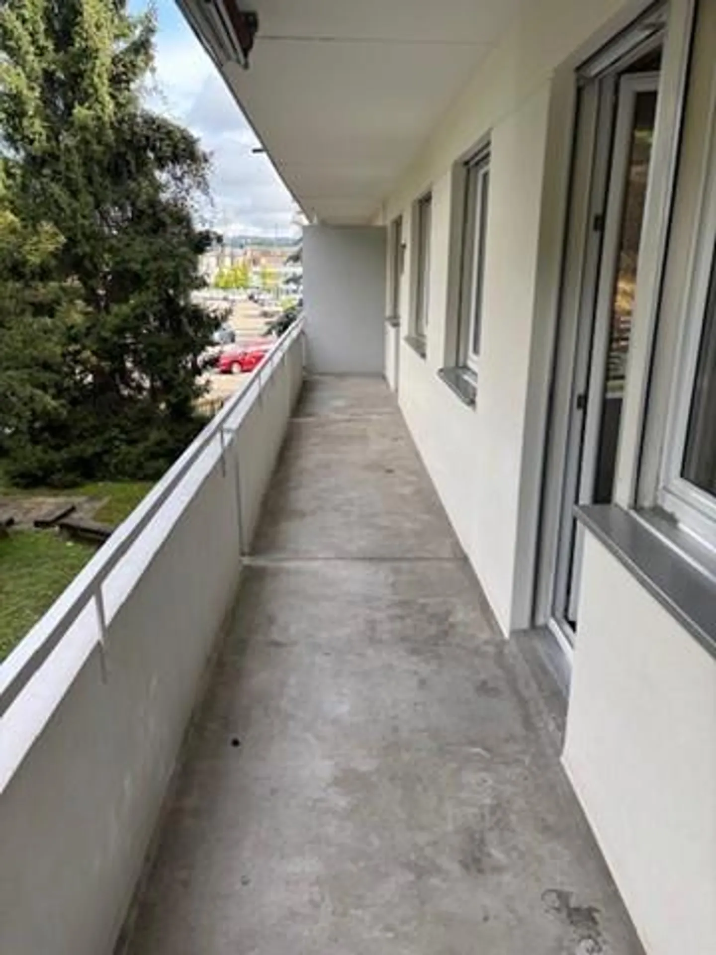 Appartement lumineux de 3 pièces avec cuisine bien équipée ! - Photo 4 sur 6