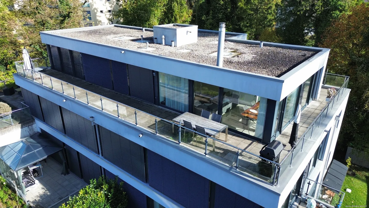 Central, Modern Living Near Highway - Photo 1 of 10