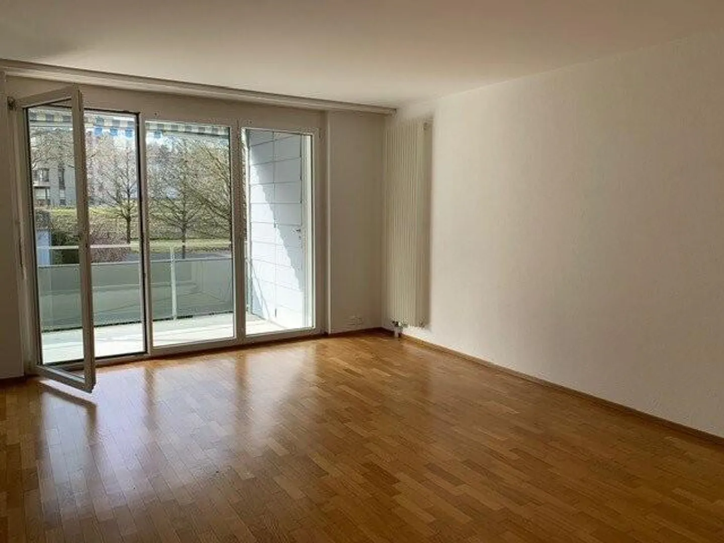 Soleggiato, luminoso e vicino alla città! - Foto 8 di 10