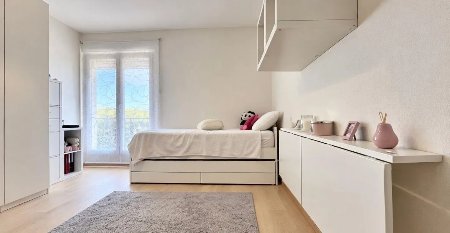 Villa with private garden and pleasant open view - Photo 15 of 22