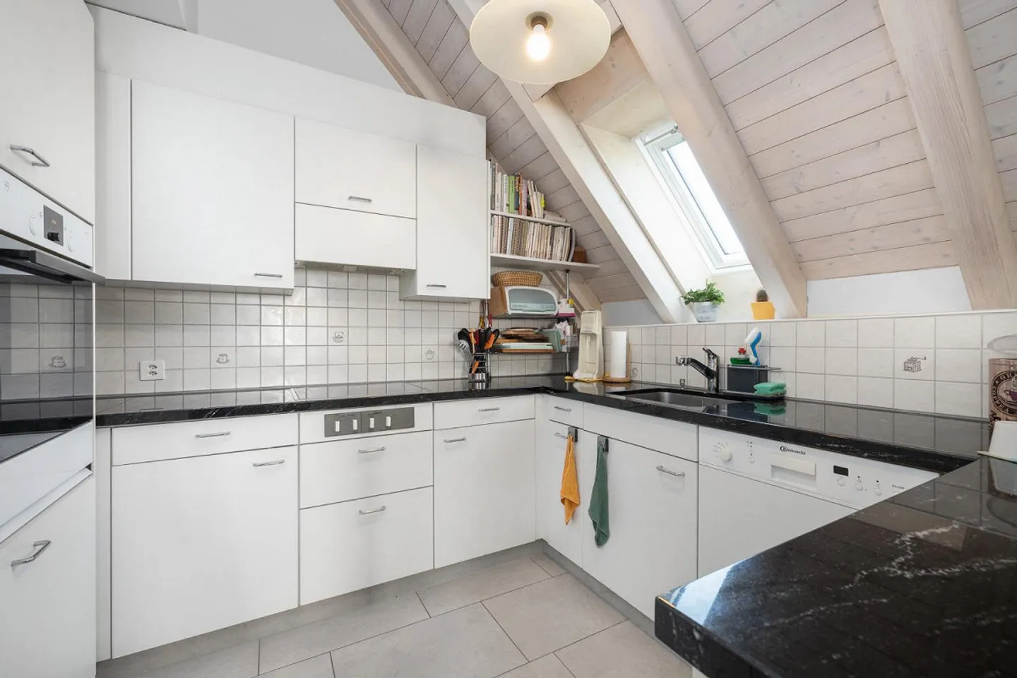 Charmante Maisonette mit Grünblick - Foto 4 von 12