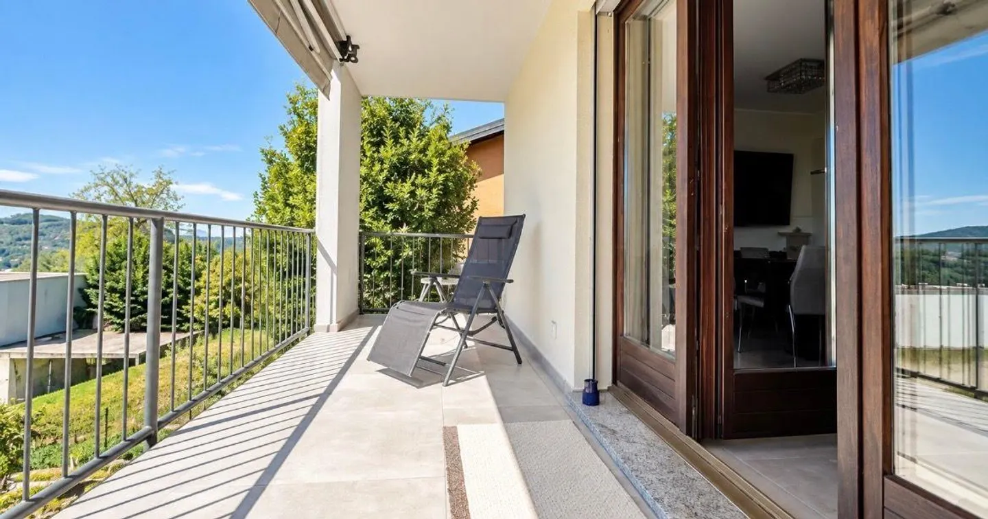 Villa with private garden and pleasant open view - Photo 18 of 22