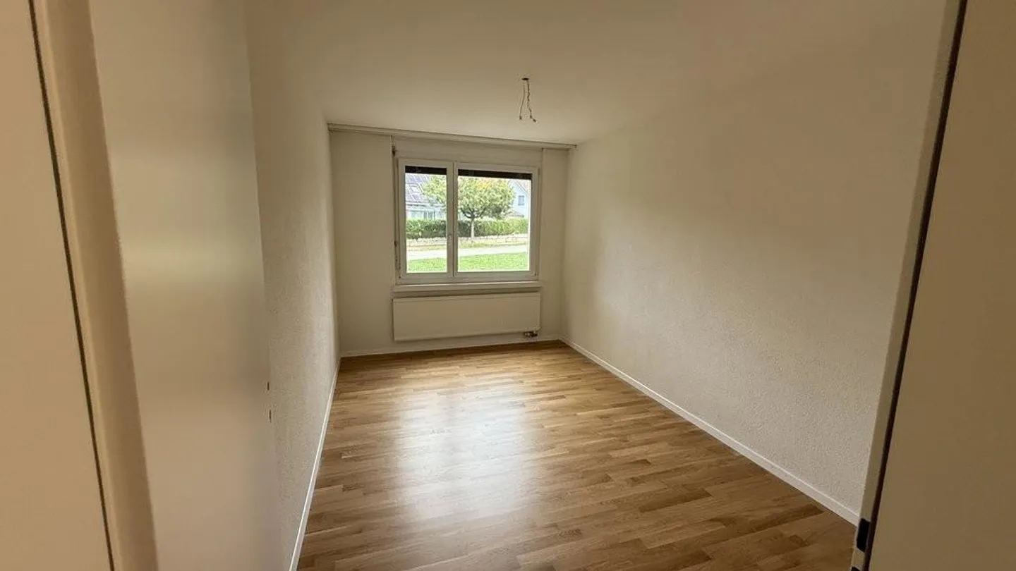 Tanto spazio per sentirsi bene - Appartamento di 5,5 stanze con due balconi - Foto 7 di 9